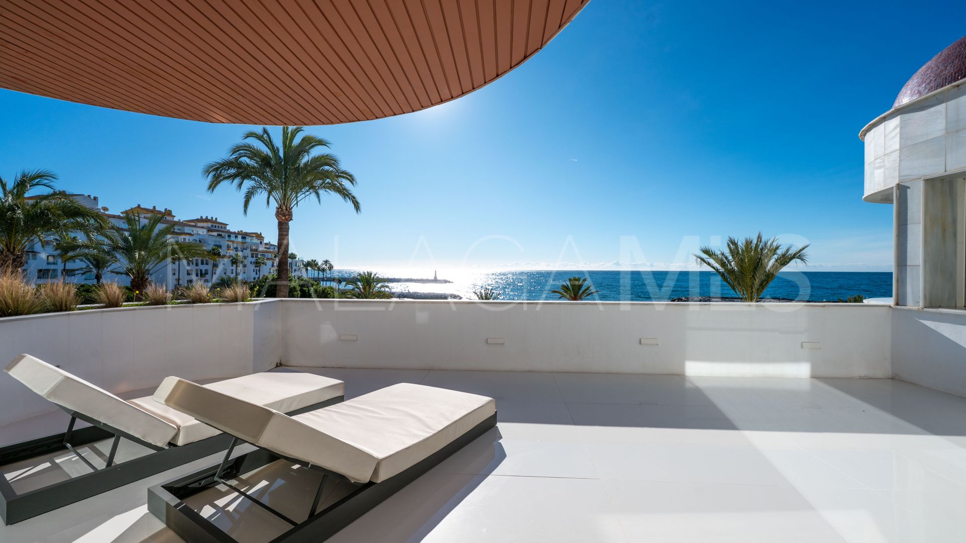 Lägenhet for sale in Gray D'Albion