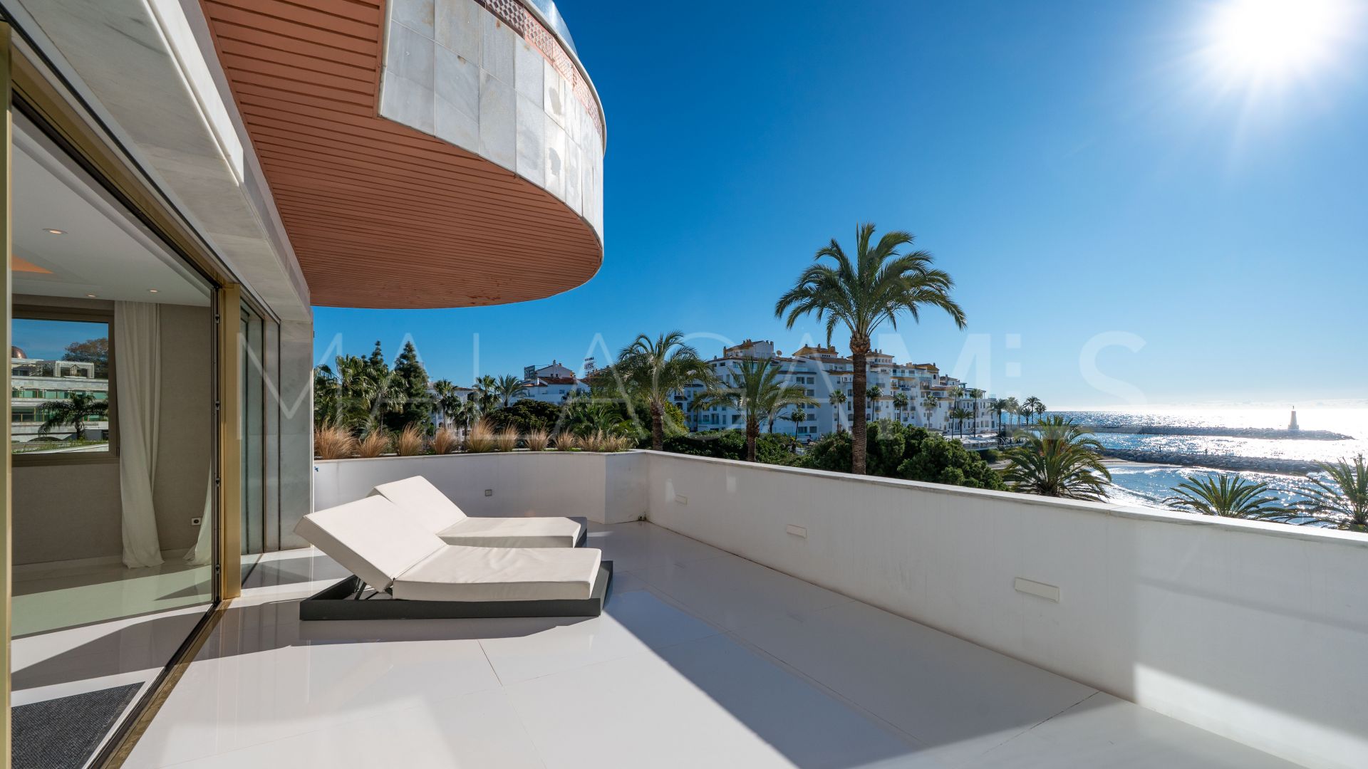 Lägenhet for sale in Gray D'Albion