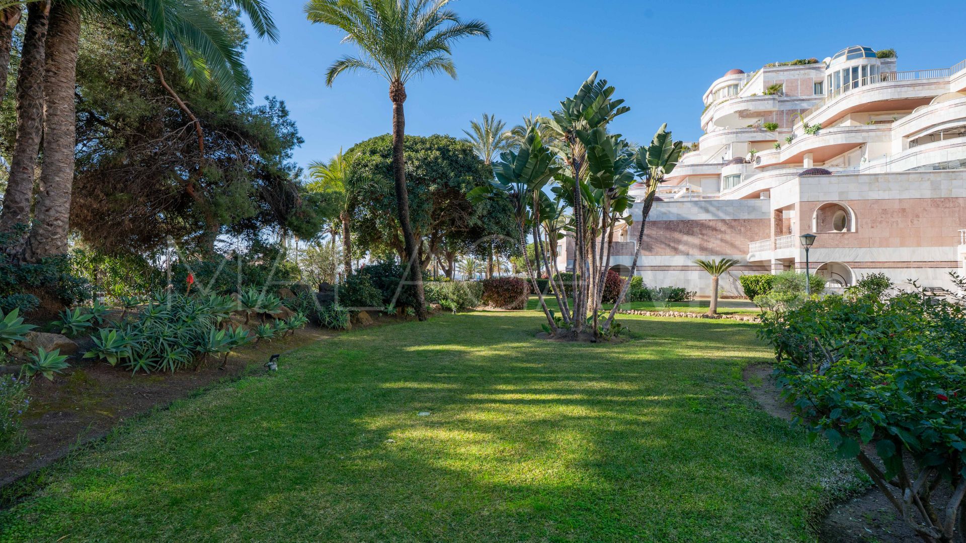 Lägenhet for sale in Gray D'Albion