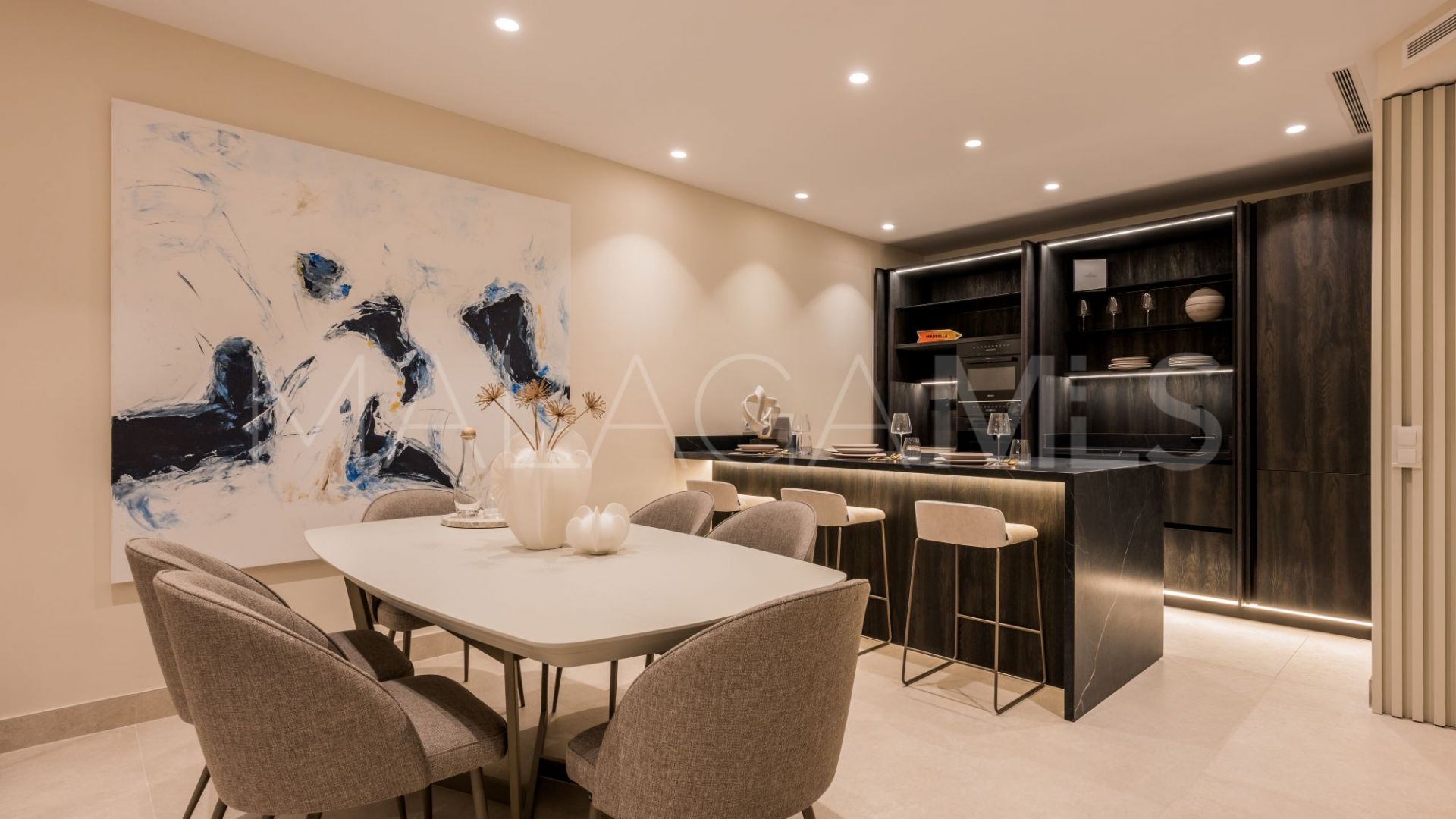 Se vende apartamento planta baja with 3 bedrooms in New Golden Mile