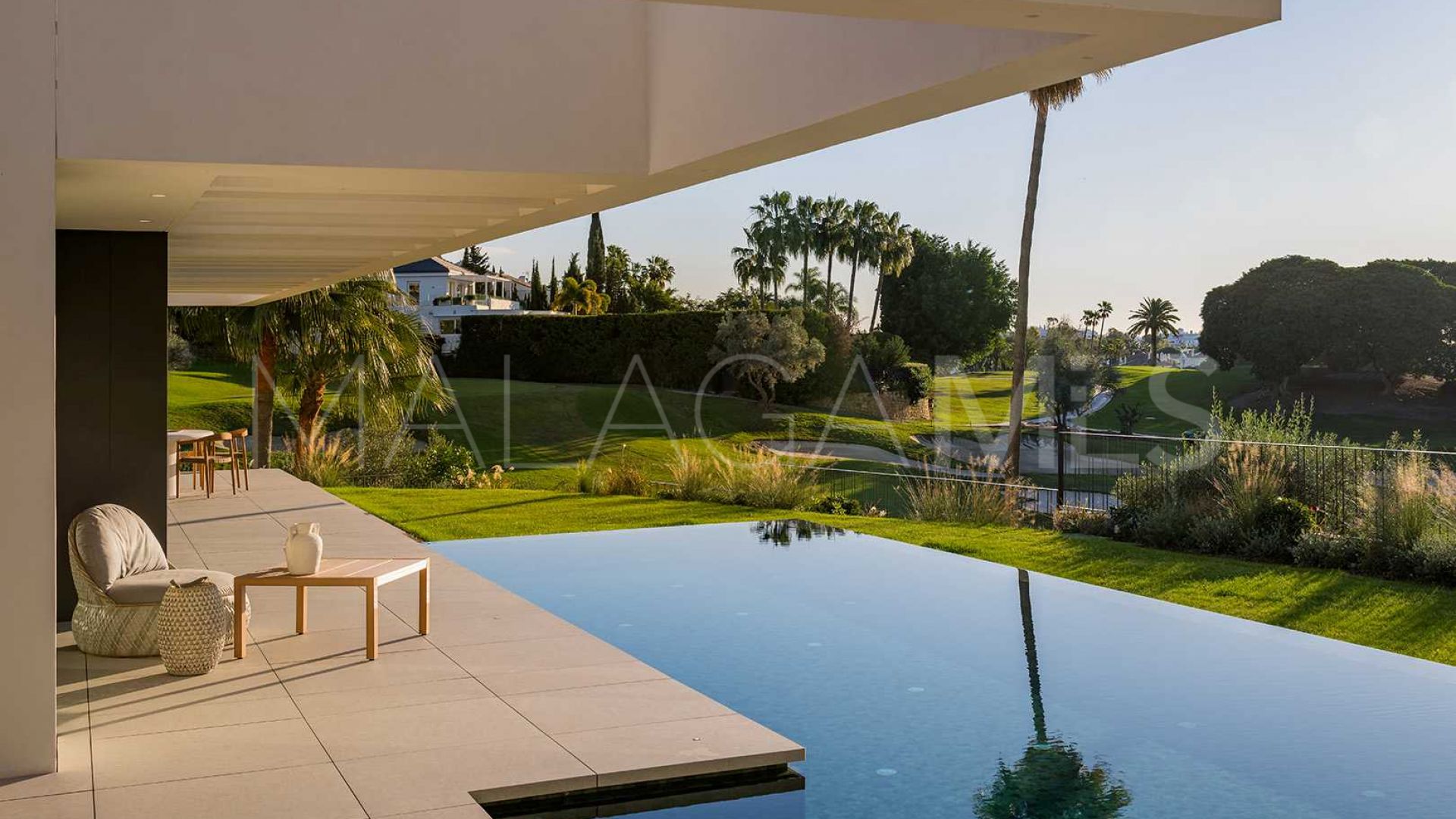 Villa for sale in Los Naranjos Golf