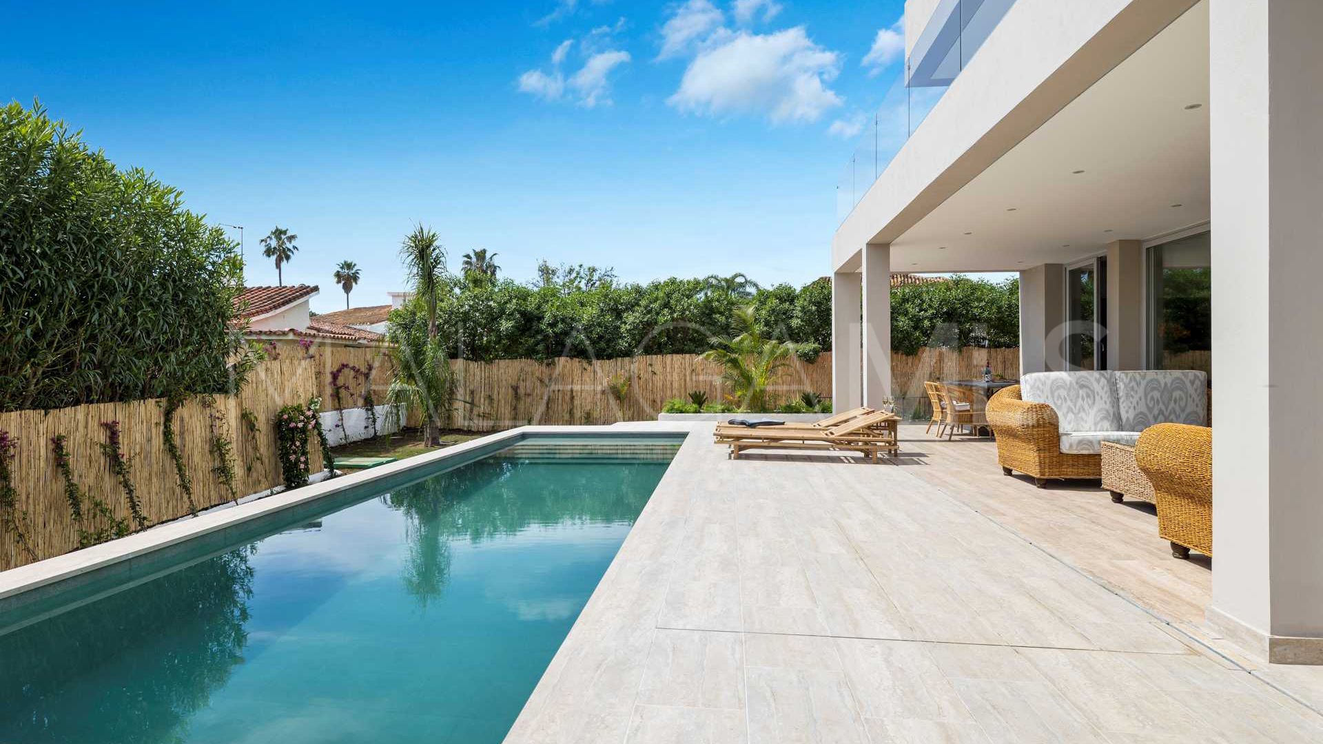Villa for sale in San Pedro de Alcantara