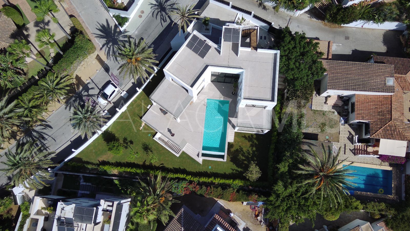 Villa for sale in Marbesa with 5 bedrooms