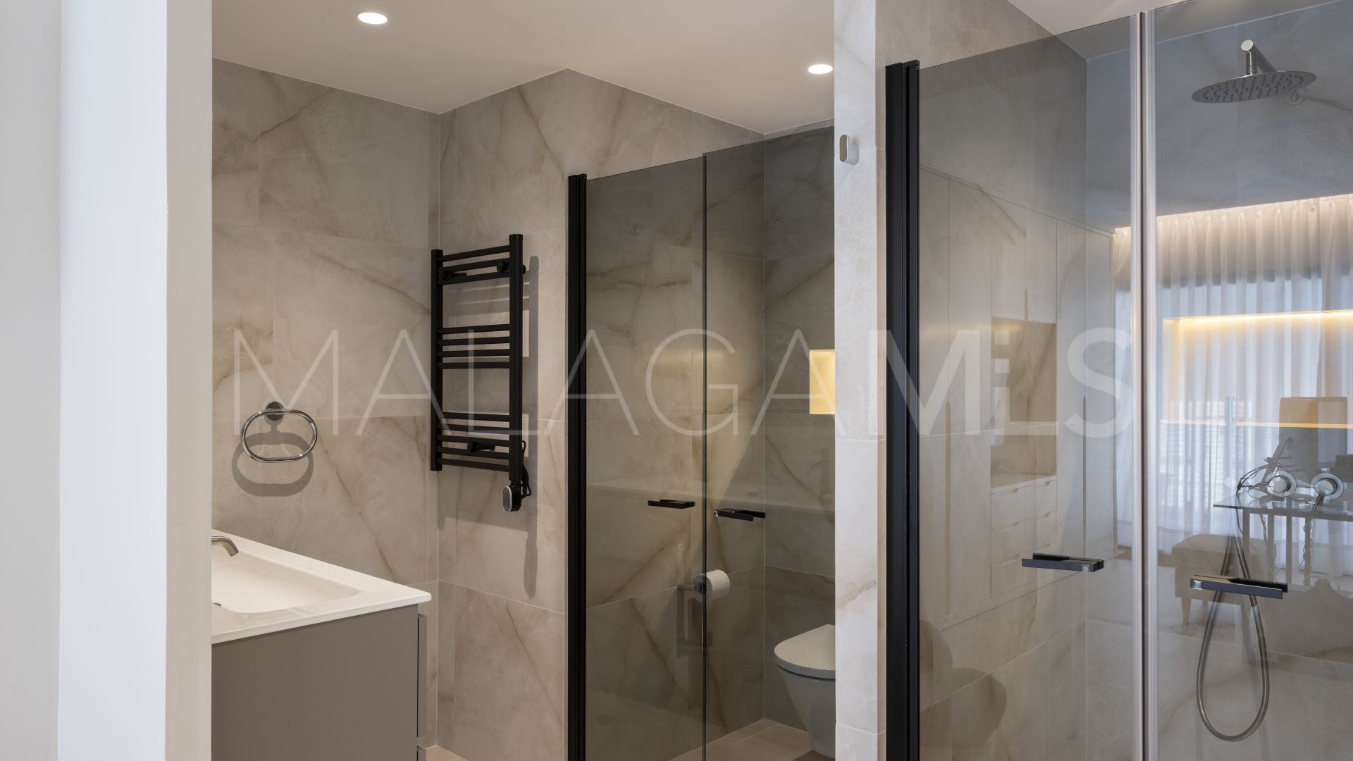 3 bedrooms apartment in Kings Hills for sale