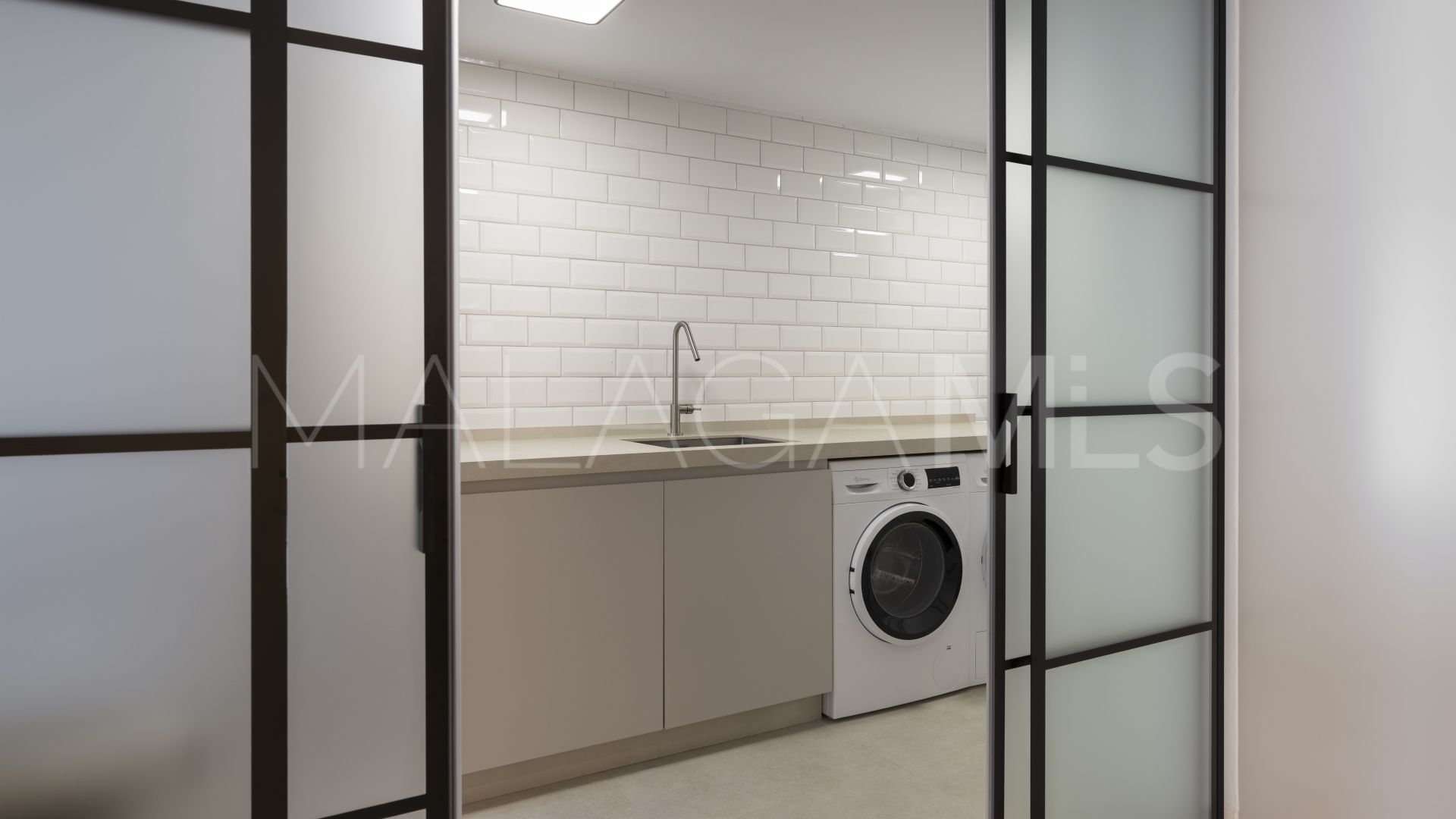 3 bedrooms apartment in Kings Hills for sale