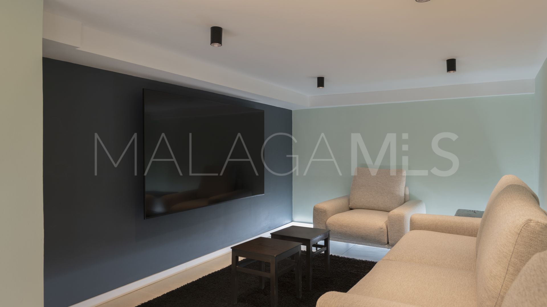 3 bedrooms apartment in Kings Hills for sale
