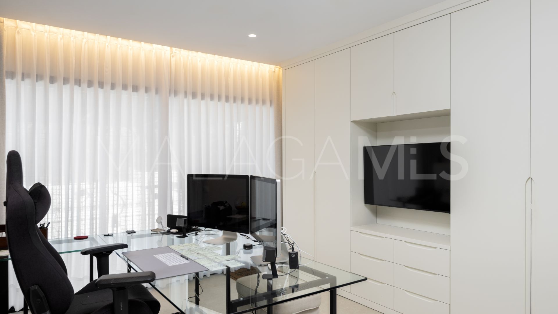 3 bedrooms apartment in Kings Hills for sale