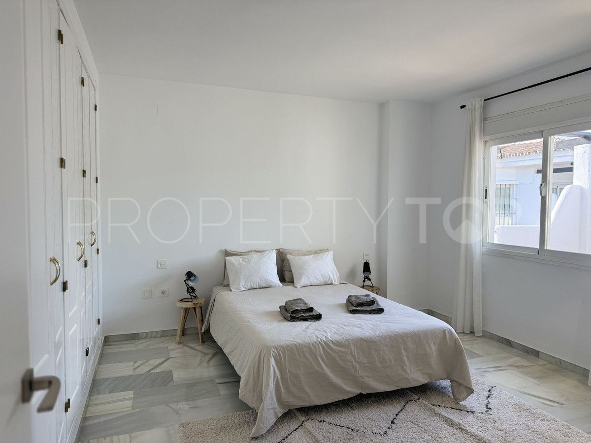 Penthouse with 2 bedrooms for sale in Marbella City