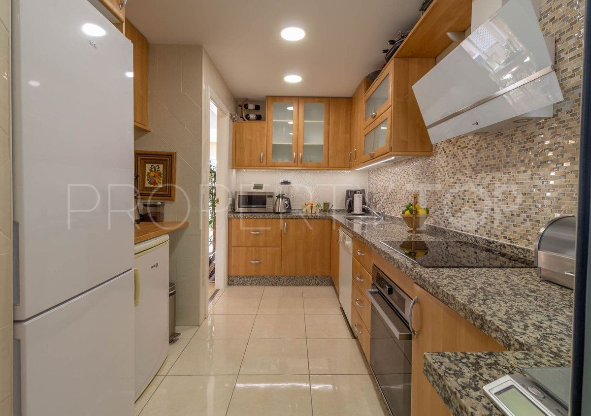 Atico a la venta en Elviria