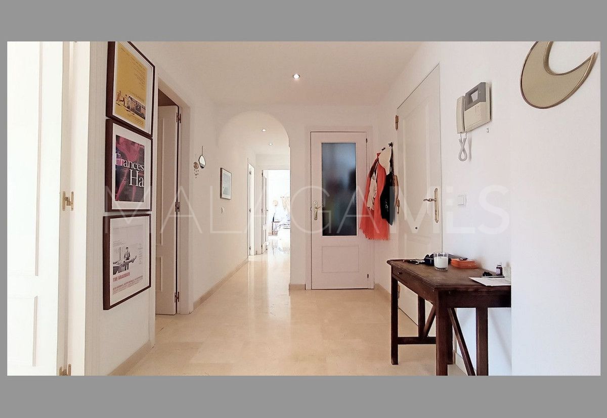 Calahonda 3 bedrooms penthouse for sale