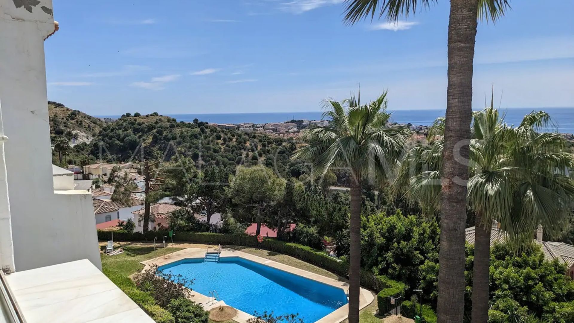 Sitio de Calahonda, atico duplex with 4 bedrooms a la venta