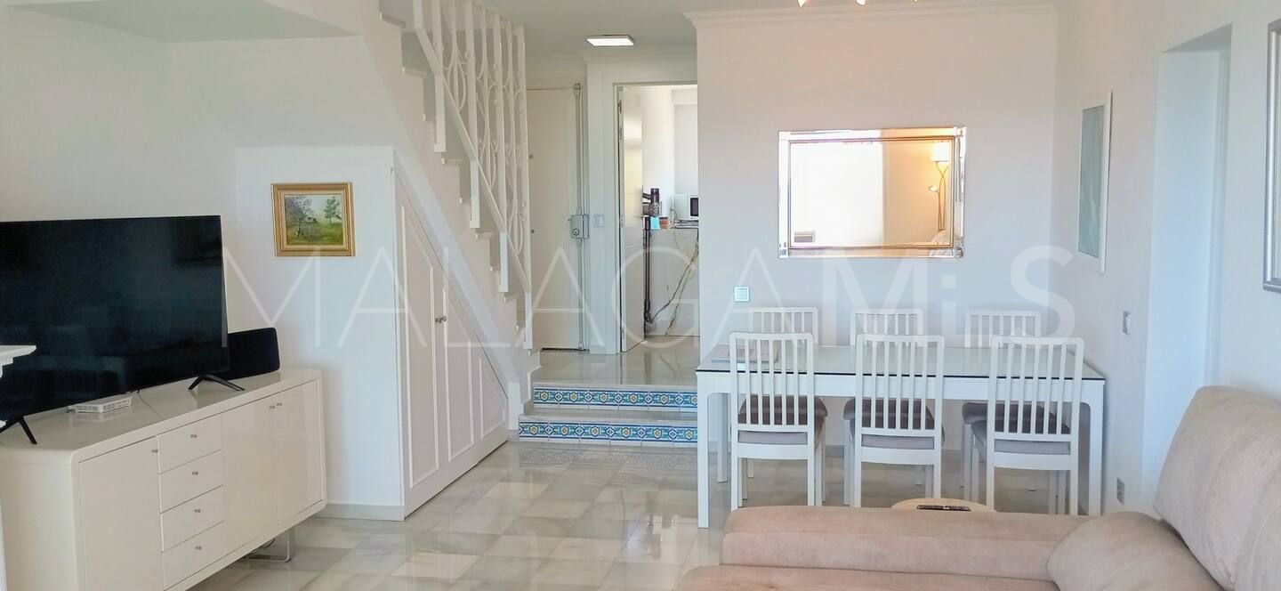 Buy duplex penthouse in Sitio de Calahonda