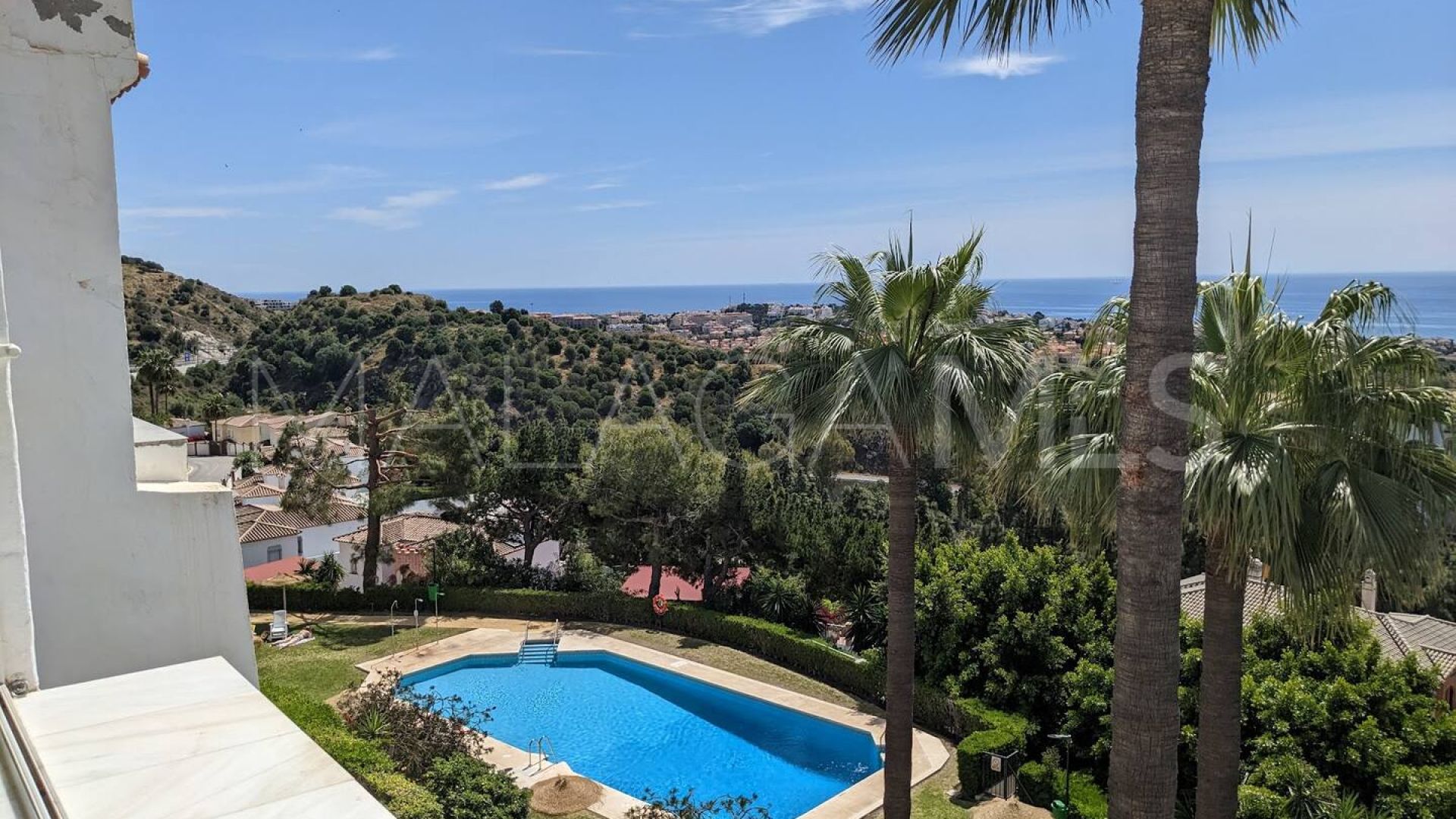 Sitio de Calahonda, atico duplex with 4 bedrooms a la venta
