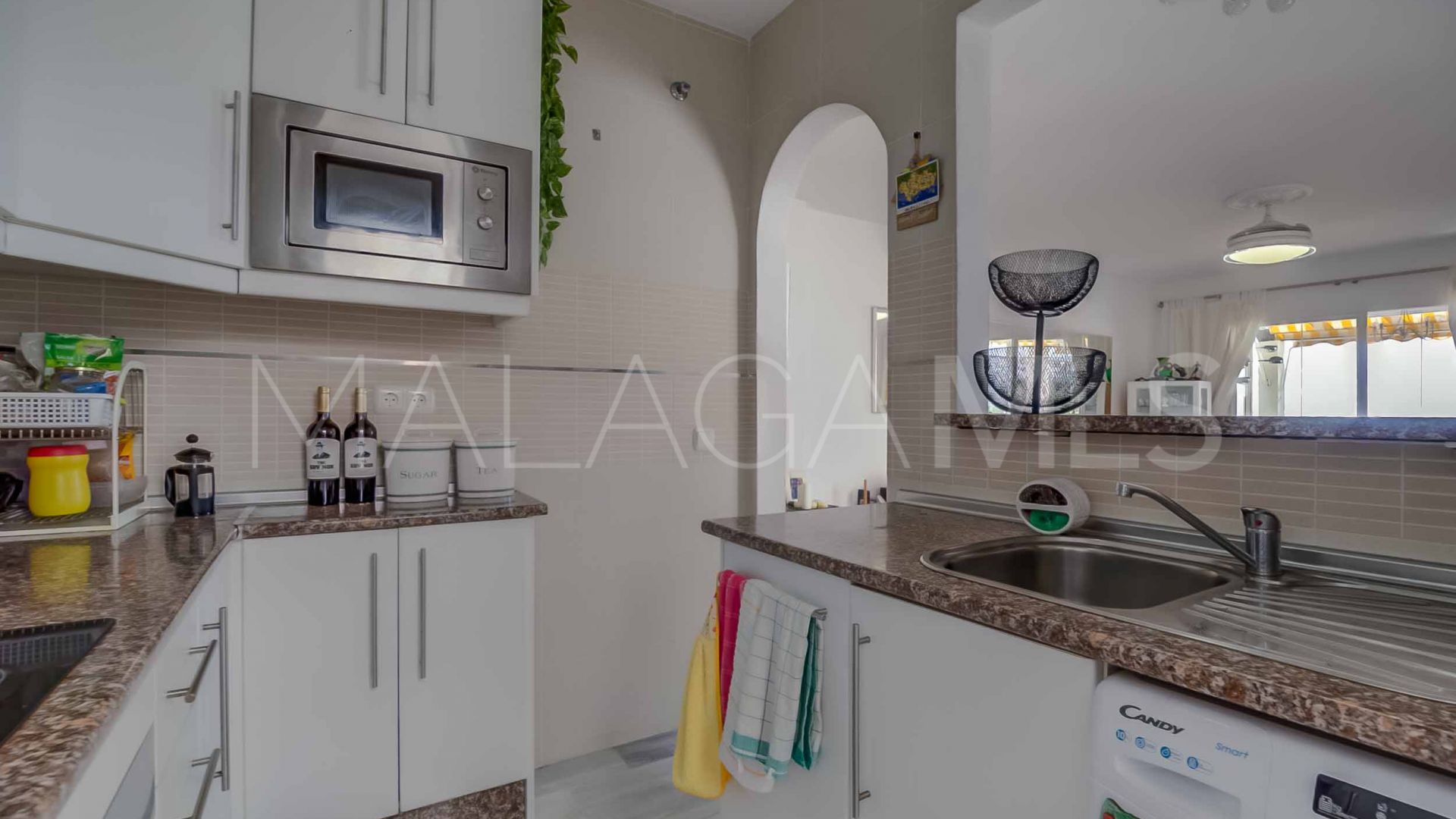 For sale apartment in Sitio de Calahonda