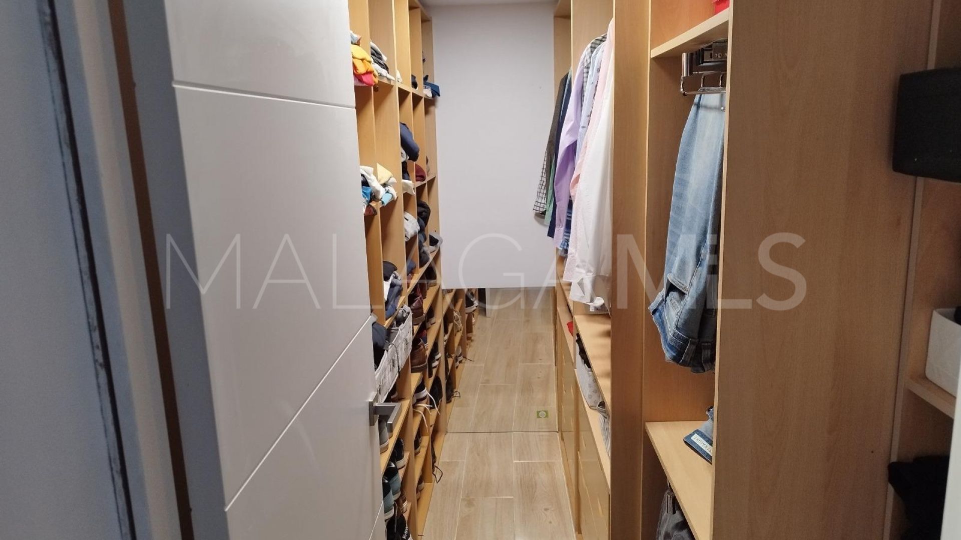 Duplex penthouse for sale in Calahonda