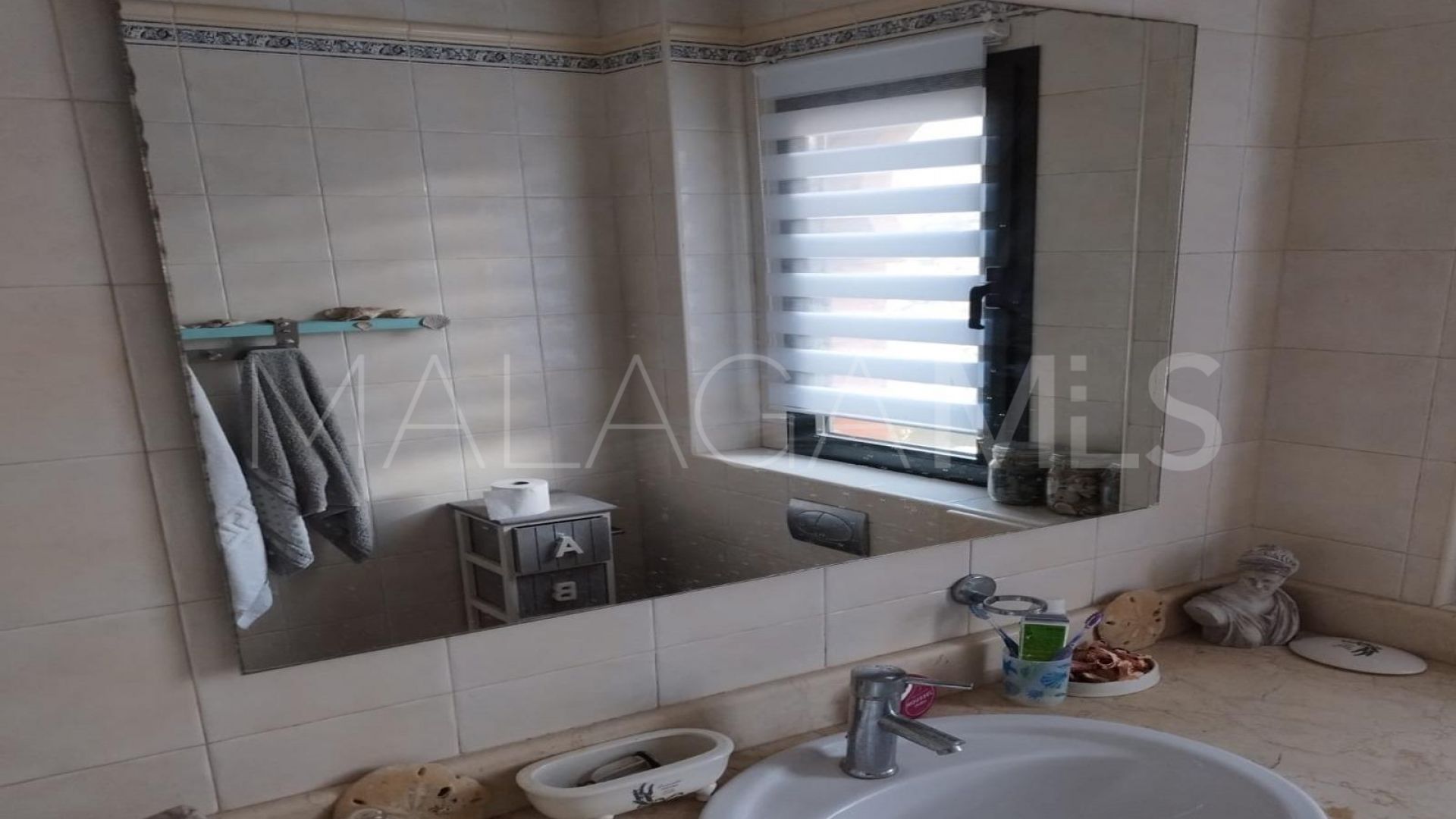 Duplex penthouse for sale in Calahonda