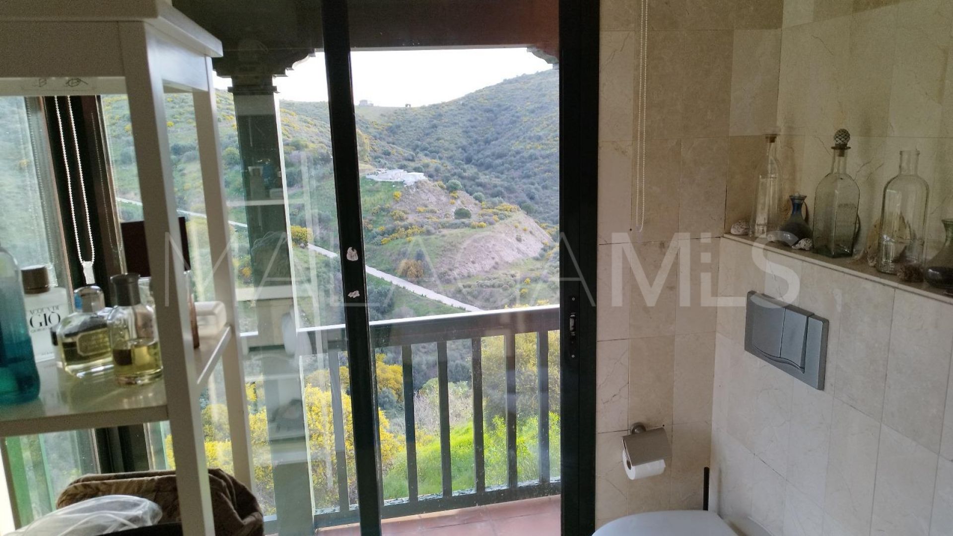Duplex penthouse for sale in Calahonda