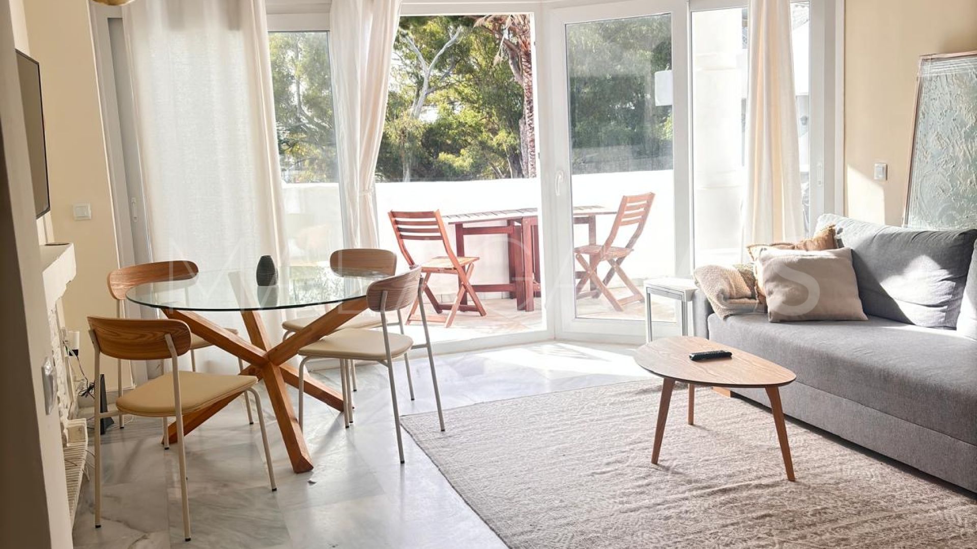 Duplex for sale in Calahonda