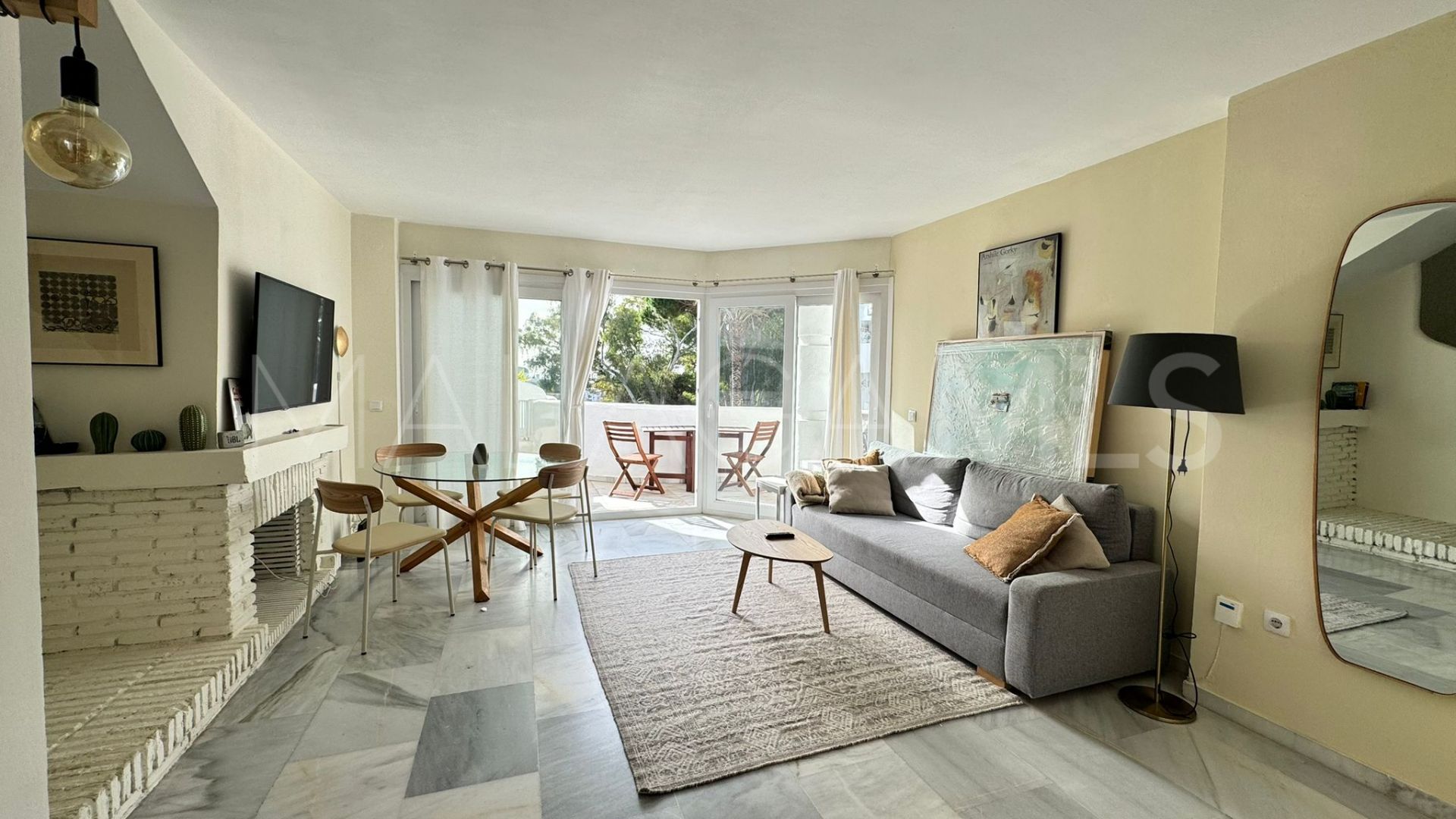 Duplex for sale in Calahonda