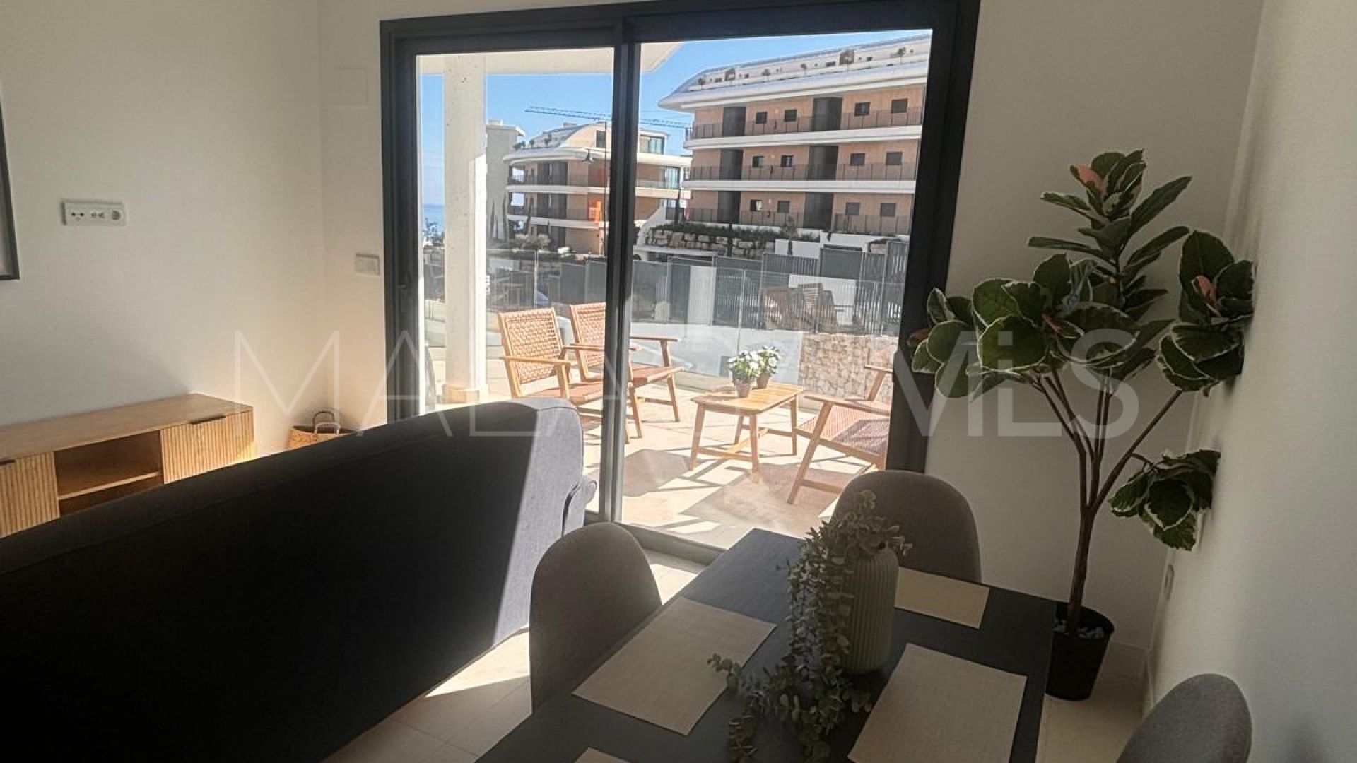 Apartment in El Higueron for sale