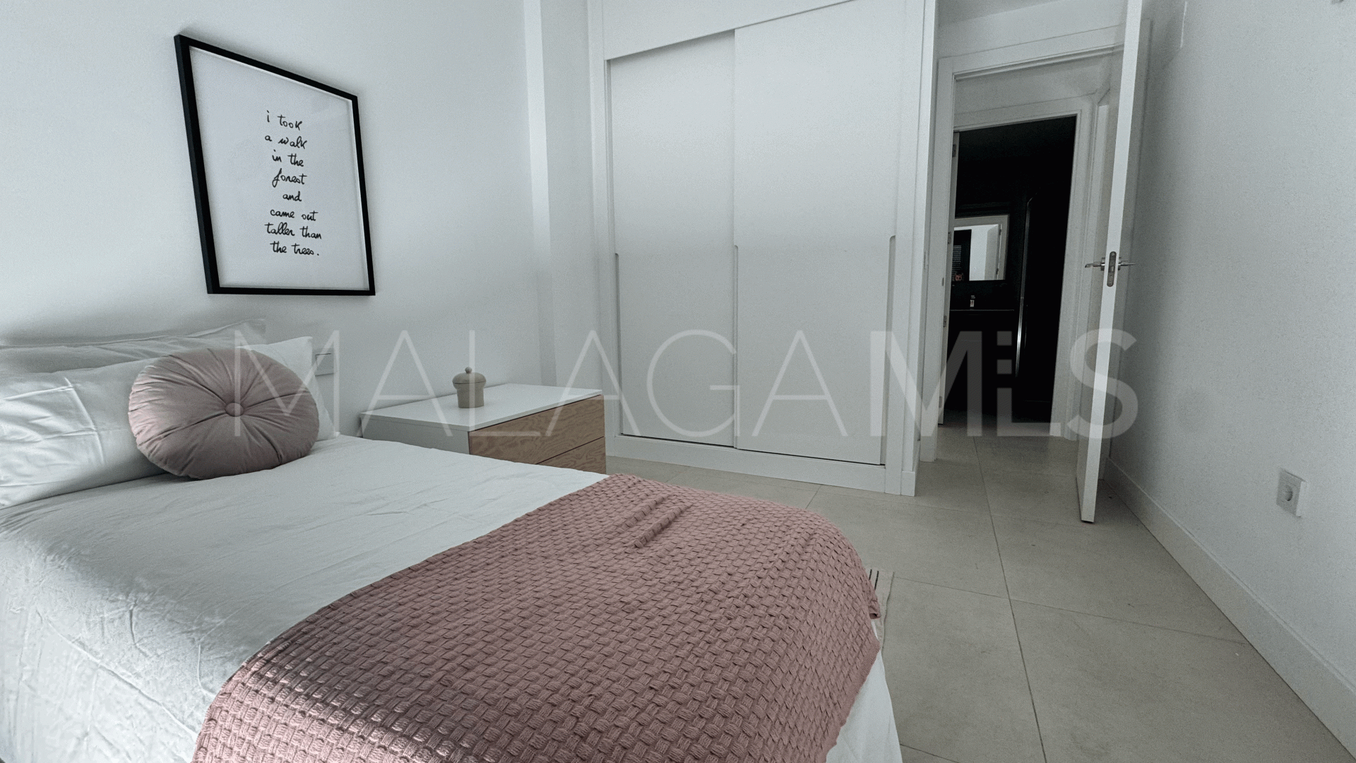 Apartment in El Higueron for sale