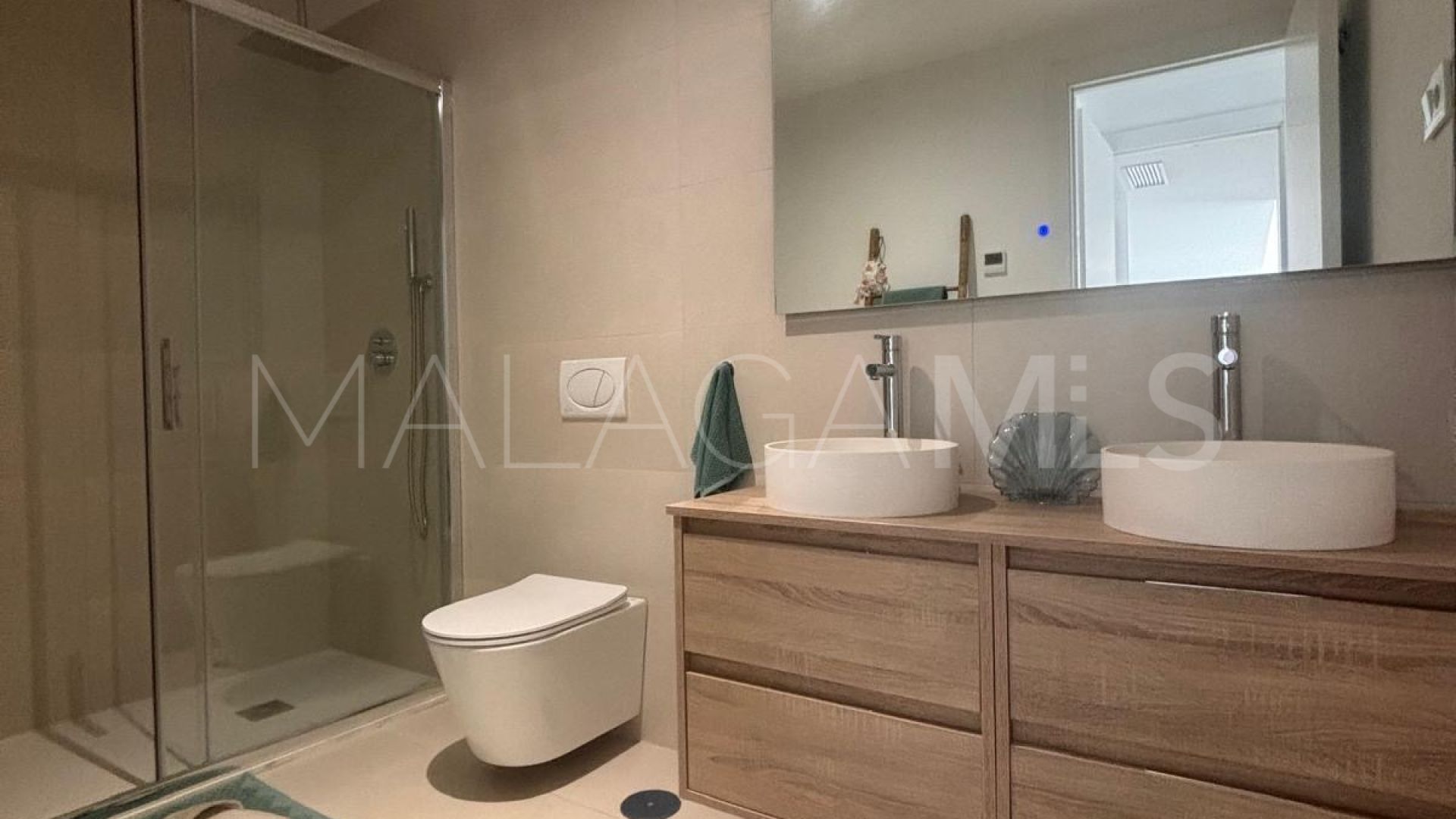 Apartment in El Higueron for sale