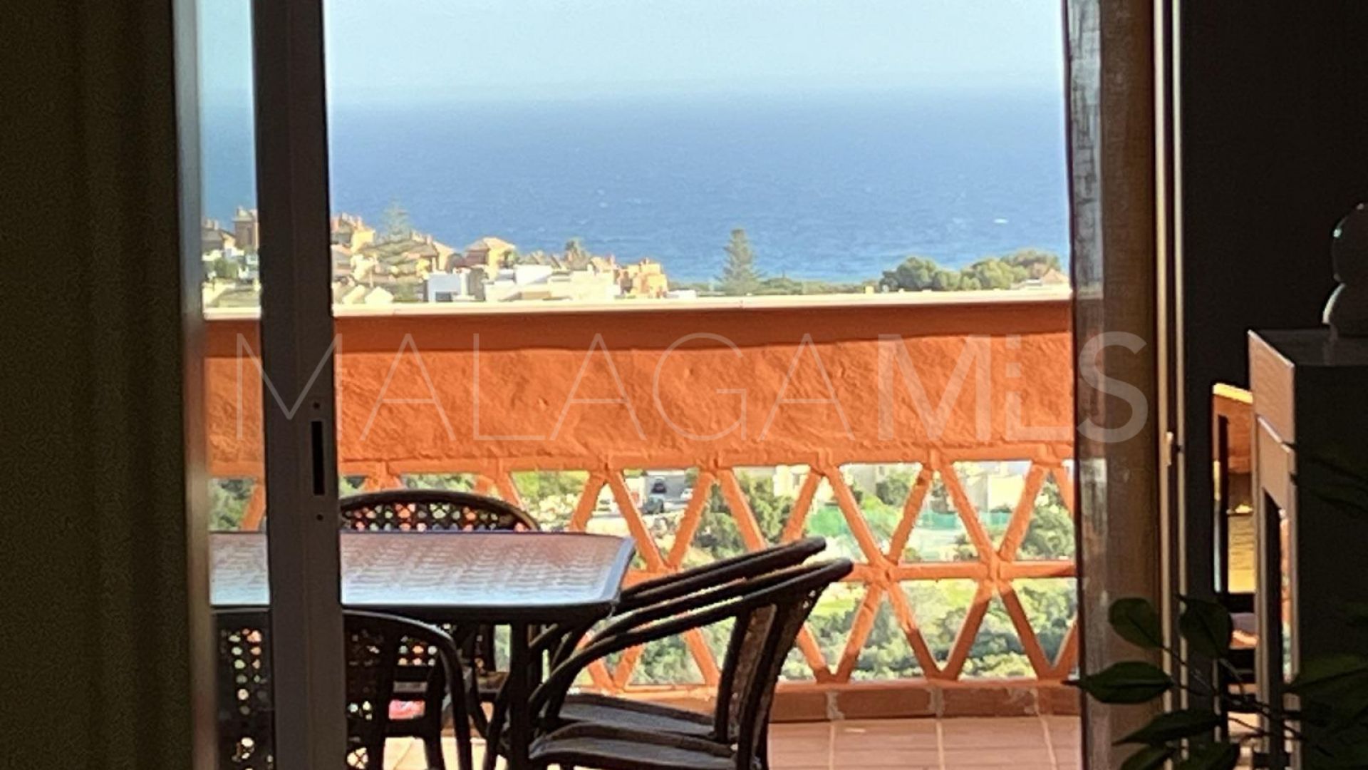 For sale 2 bedrooms apartment in Marbella City