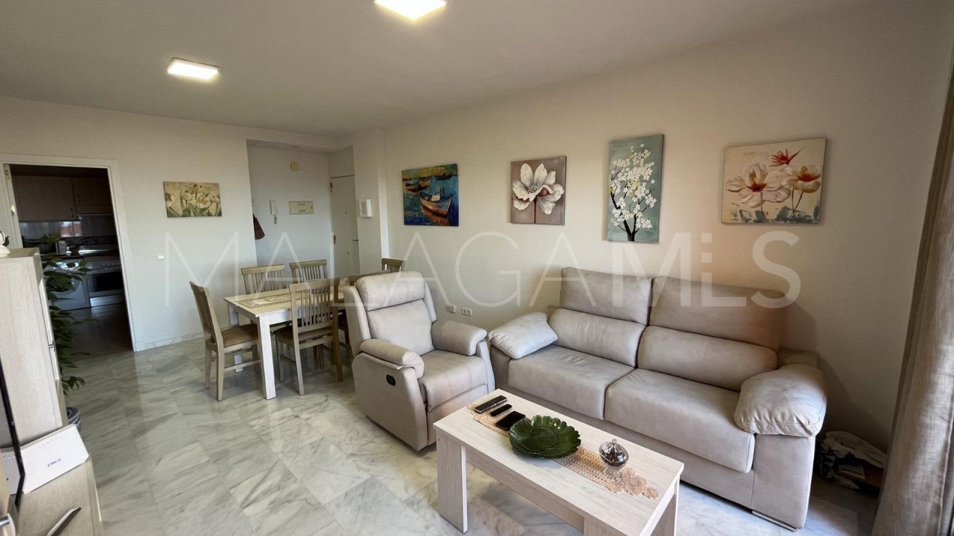 For sale 2 bedrooms apartment in Marbella City