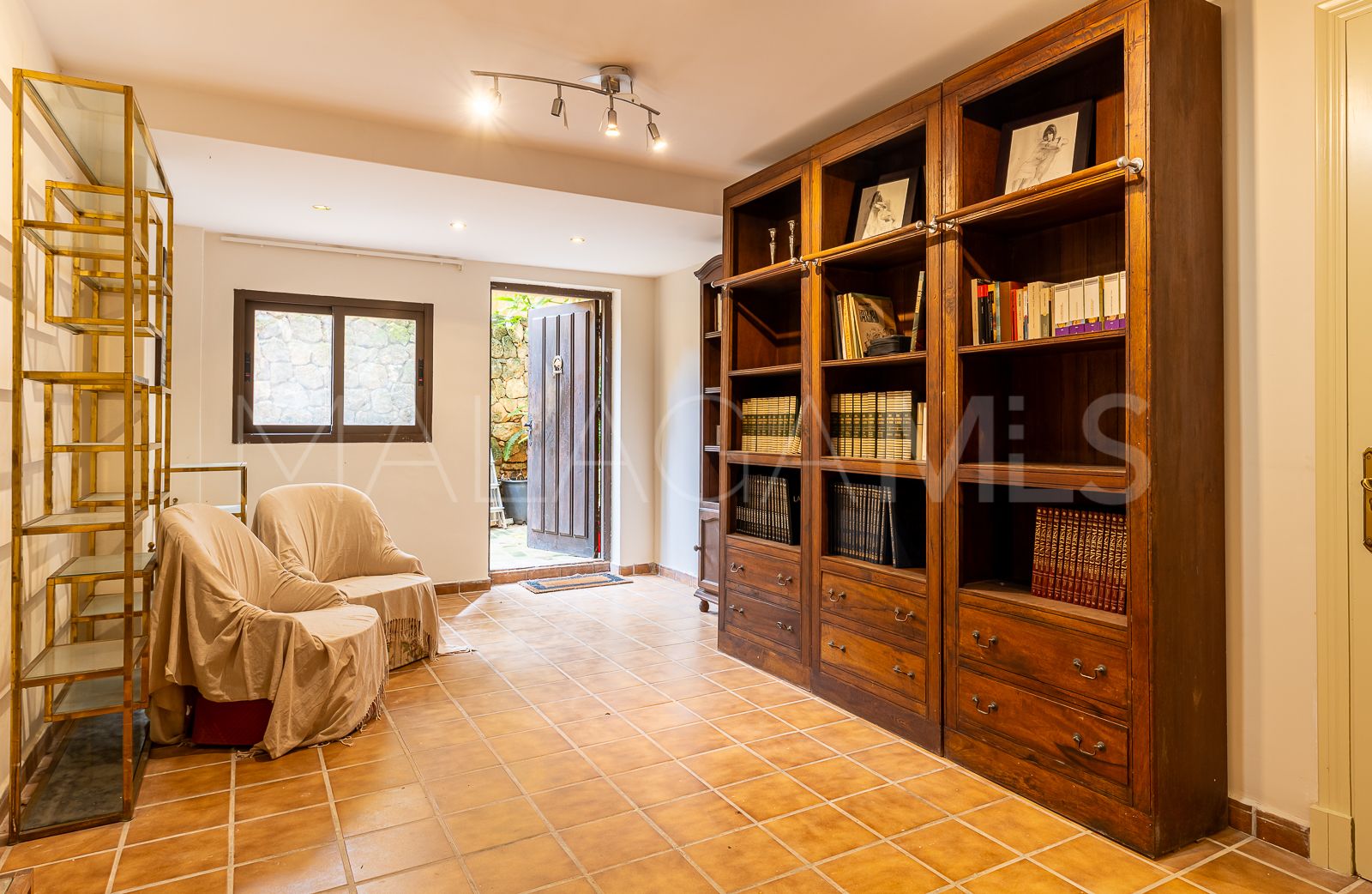 For sale Marbesa house with 6 bedrooms