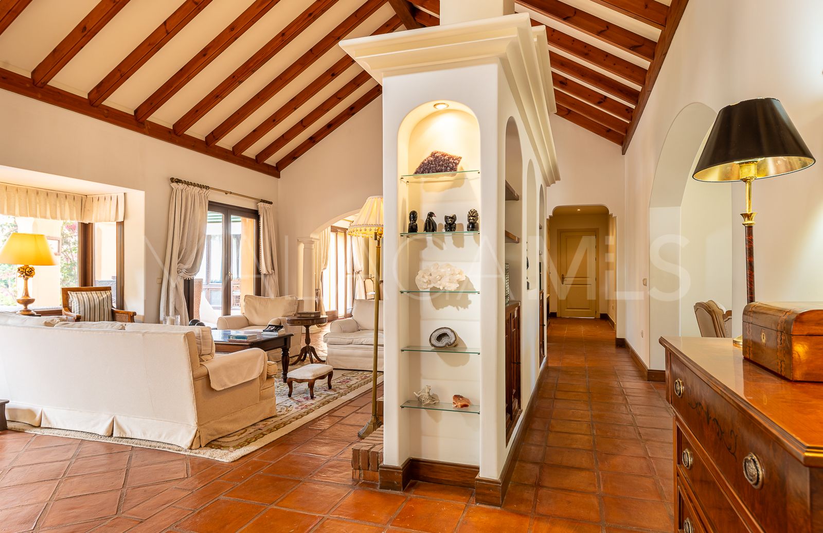For sale Marbesa house with 6 bedrooms