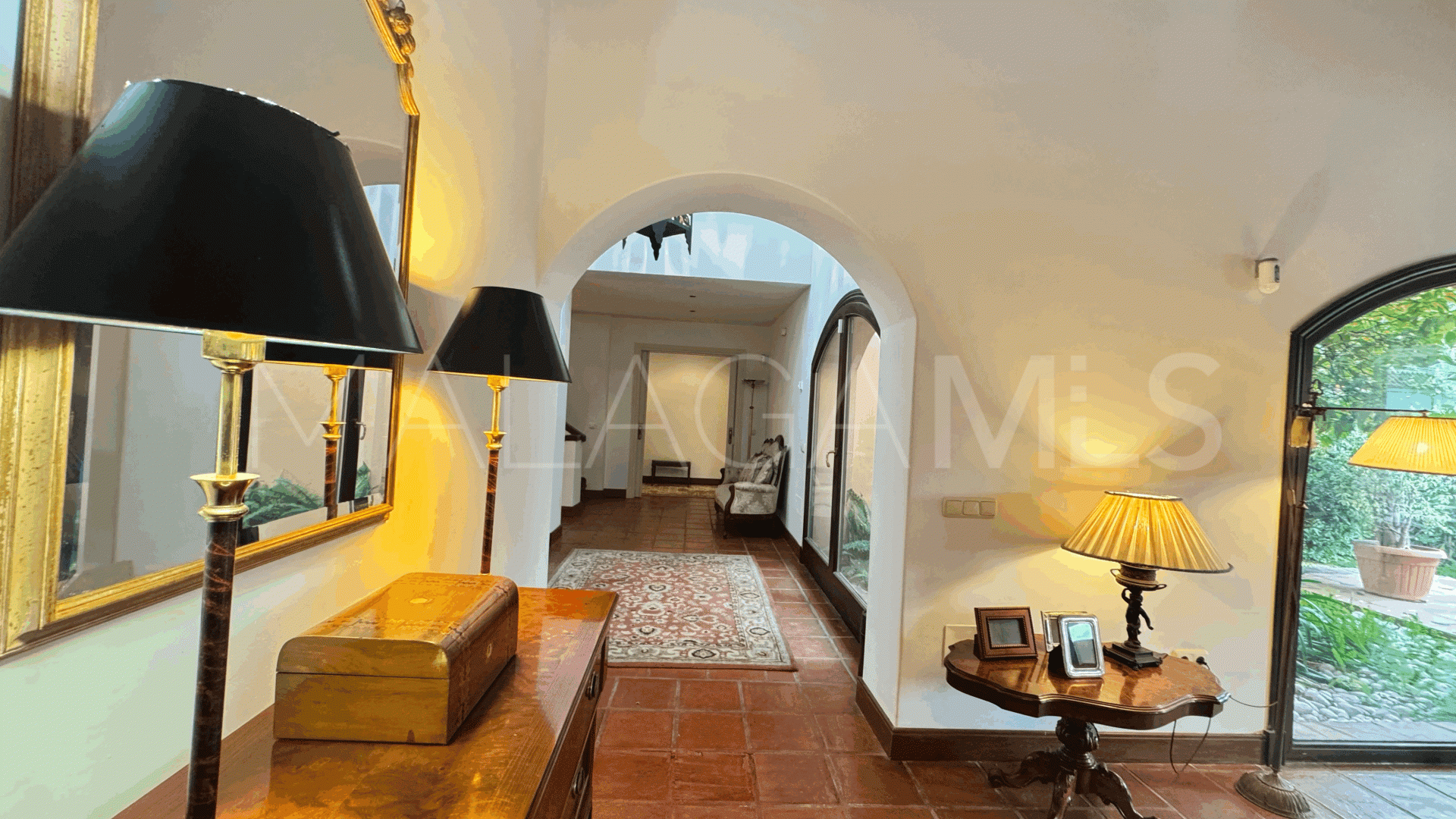 For sale Marbesa house with 6 bedrooms