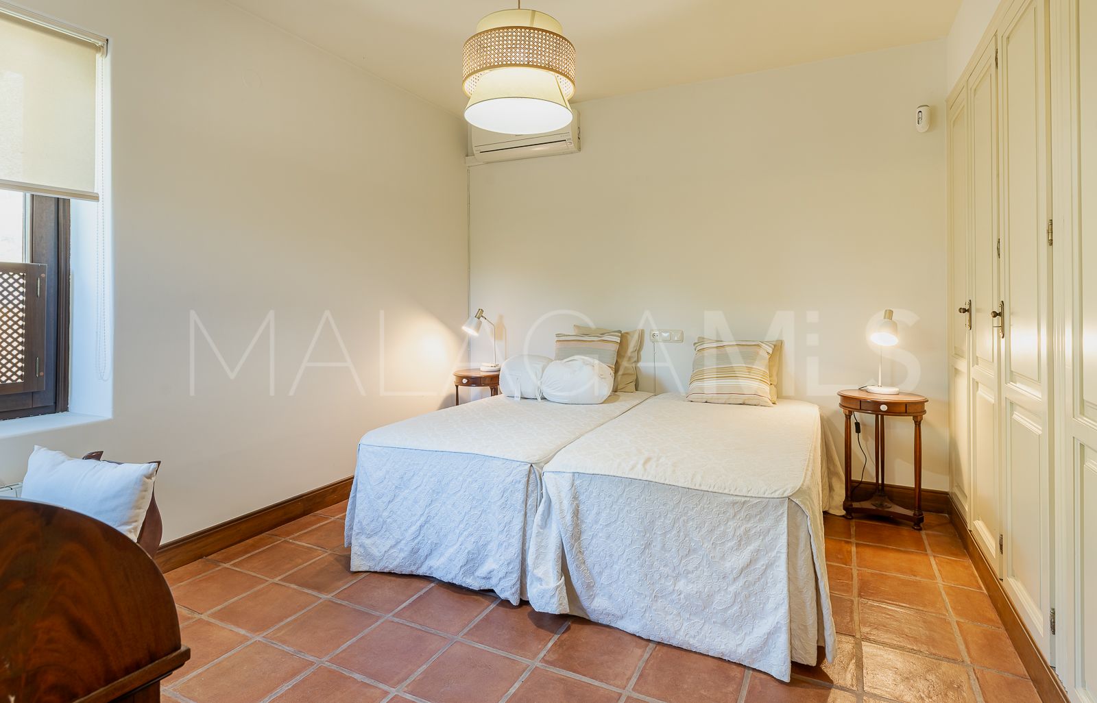 For sale Marbesa house with 6 bedrooms
