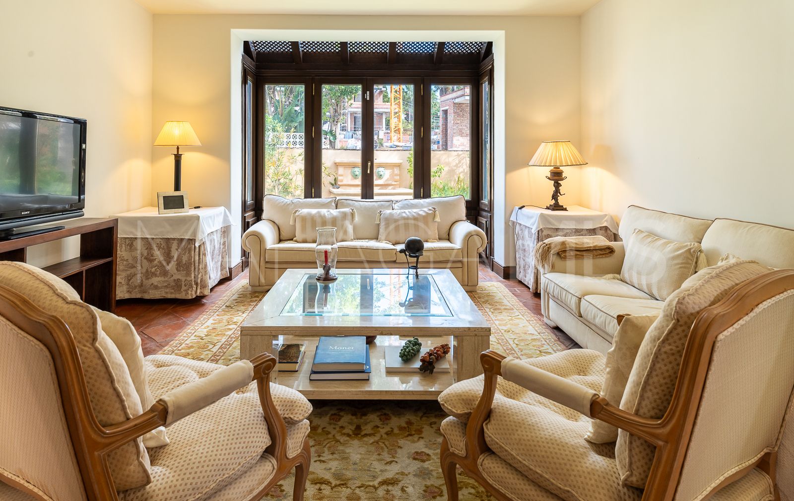 For sale Marbesa house with 6 bedrooms