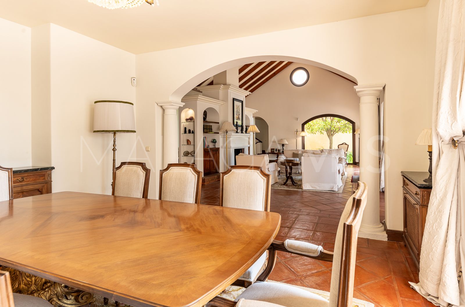 For sale Marbesa house with 6 bedrooms