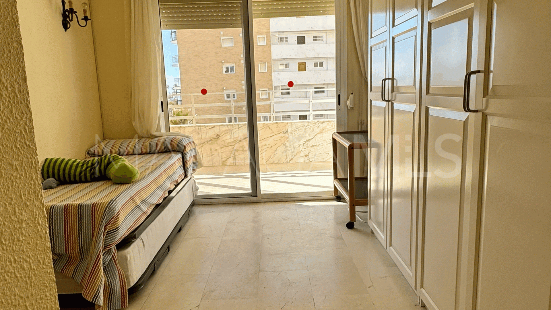 Lägenhet for sale in Fuengirola Puerto