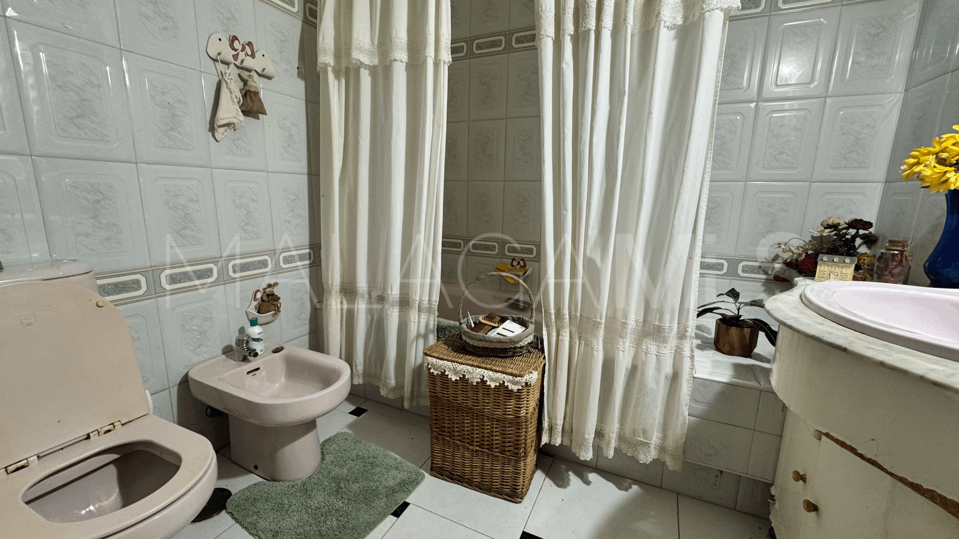 Appartement rez de chaussée for sale in Torremolinos
