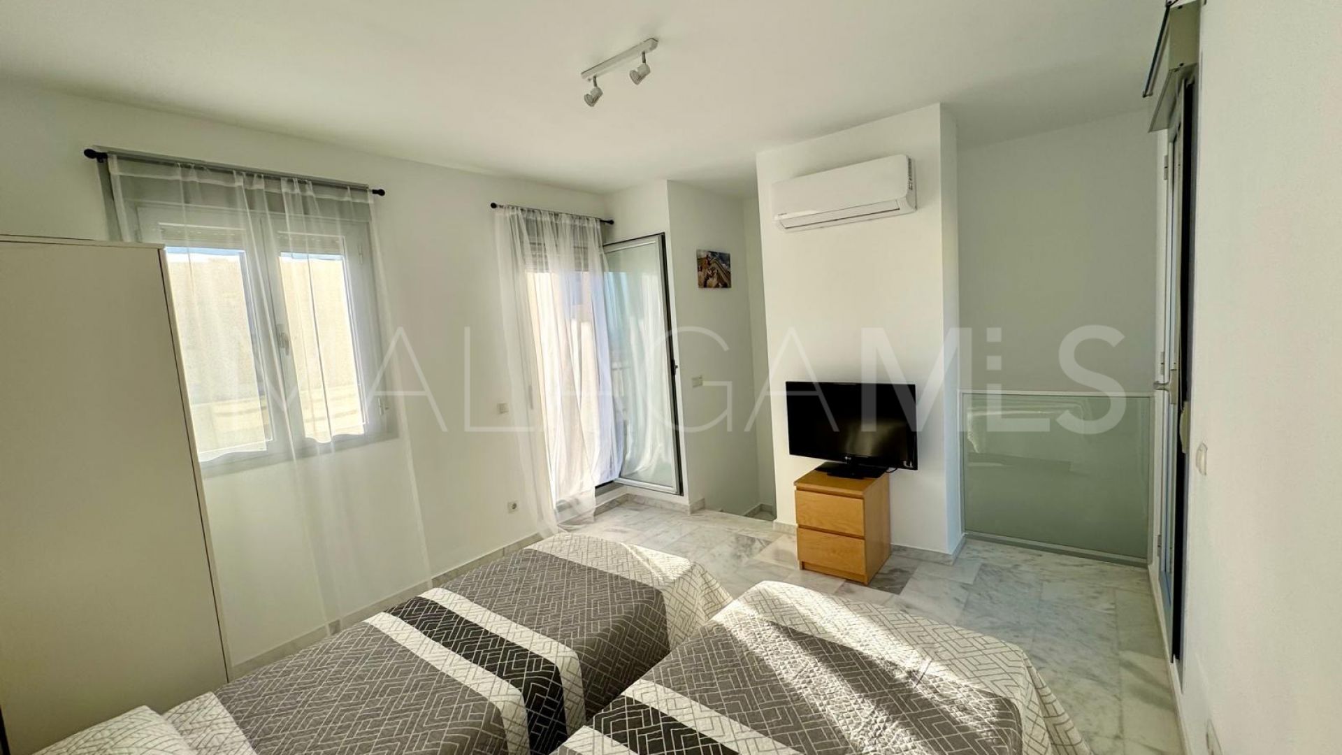 For sale duplex in Riviera del Sol