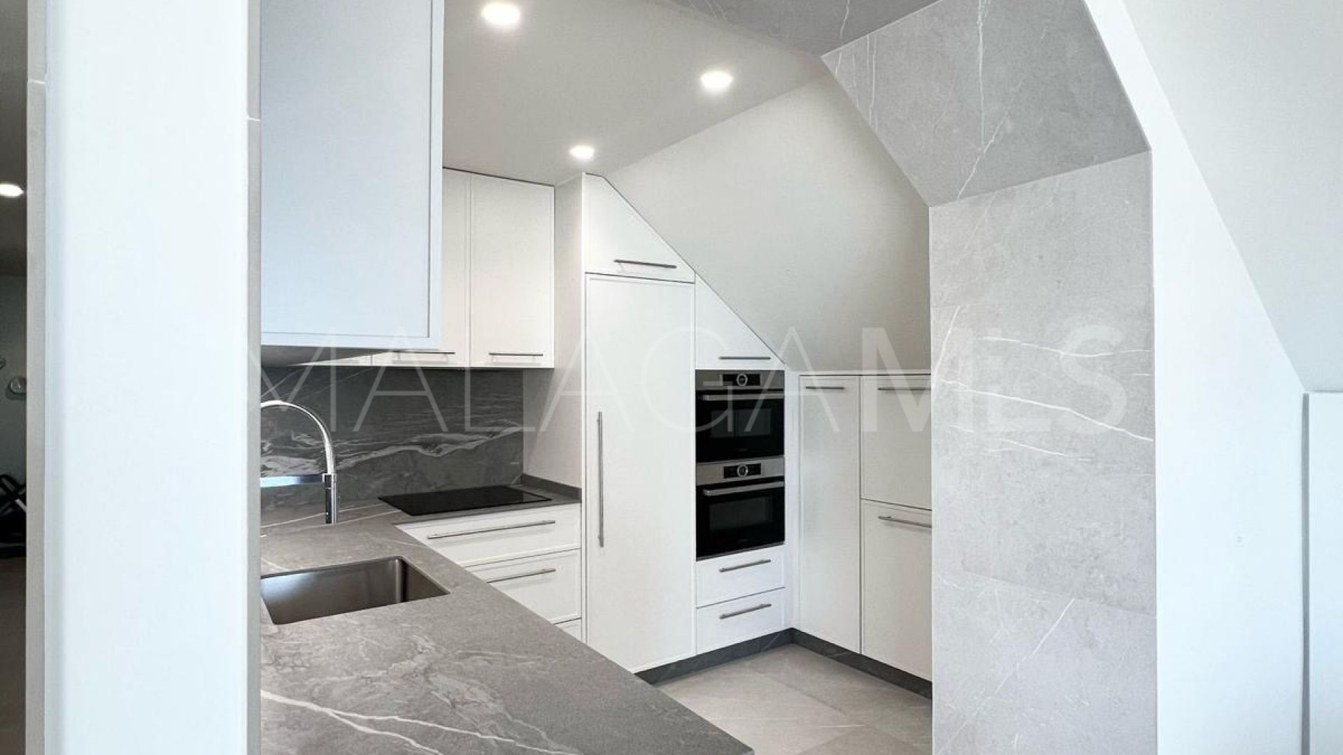 Appartement terrasse for sale in Fuengirola