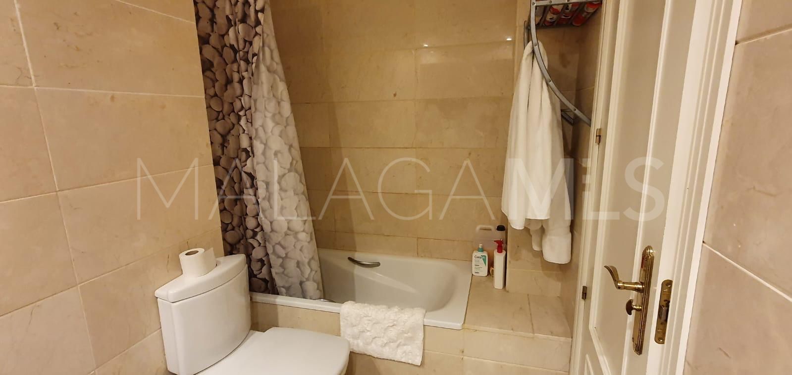 For sale ground floor apartment in Marbella City