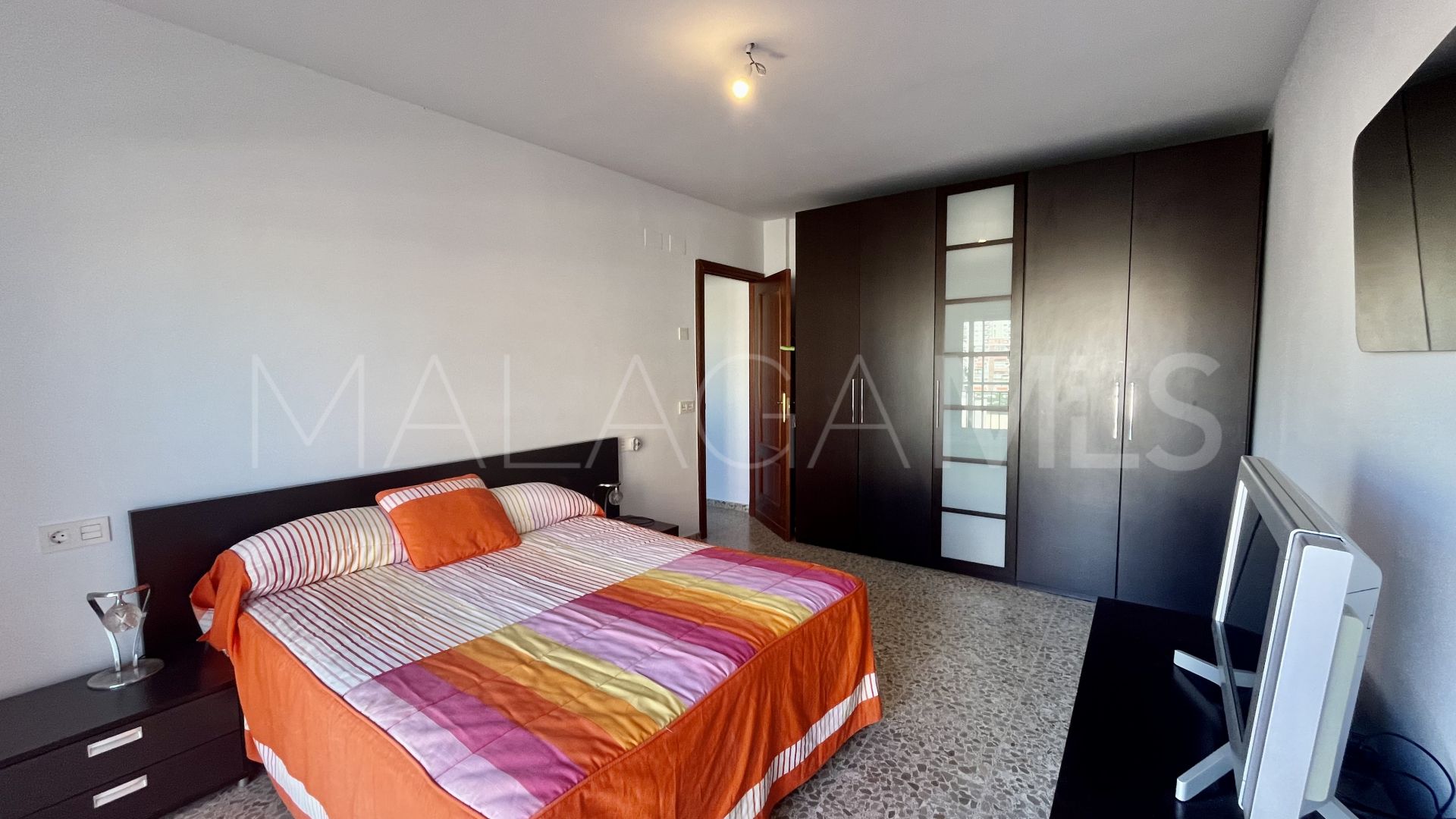 Buy apartamento in Los Boliches with 4 bedrooms