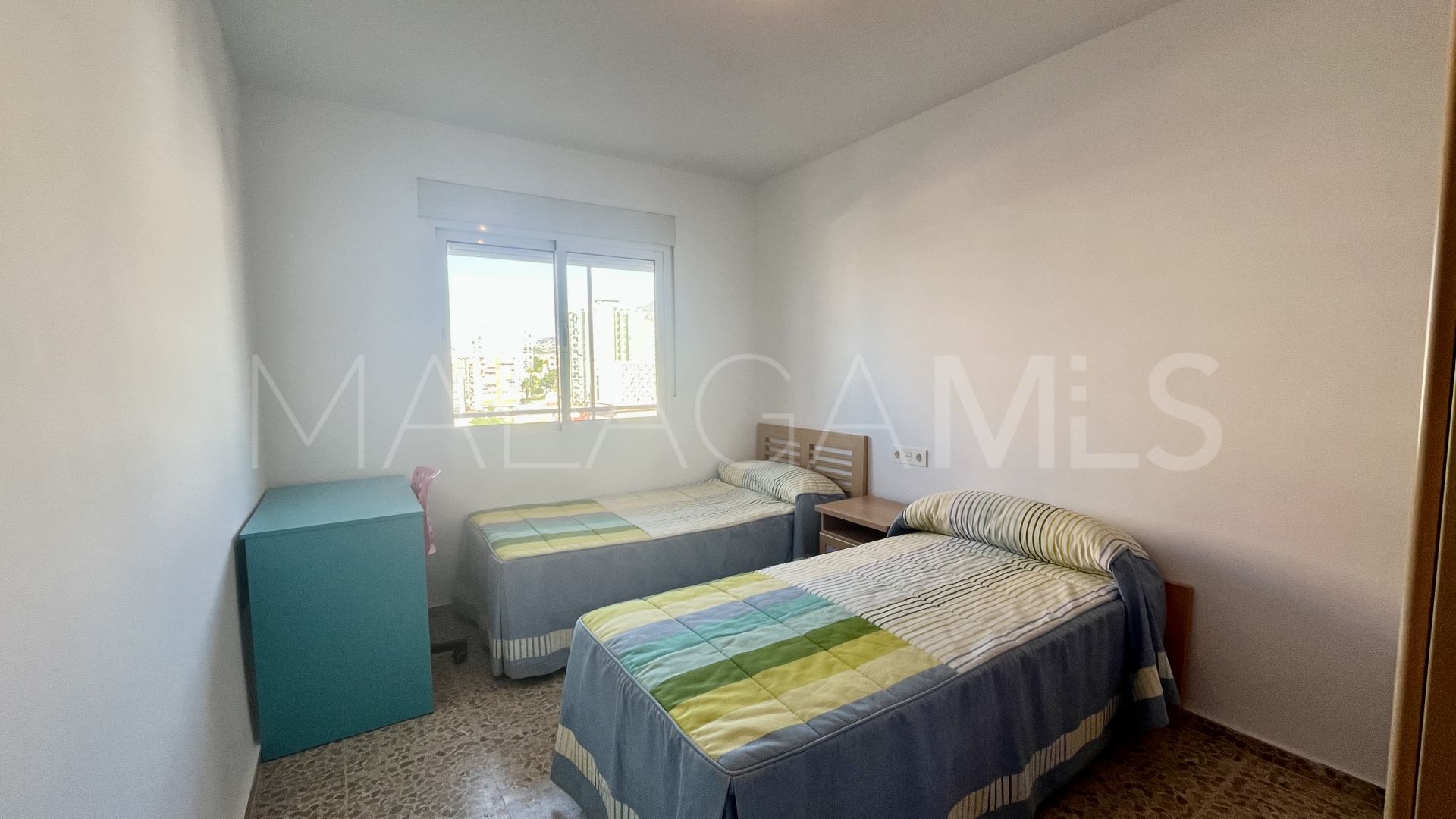 Buy apartamento in Los Boliches with 4 bedrooms