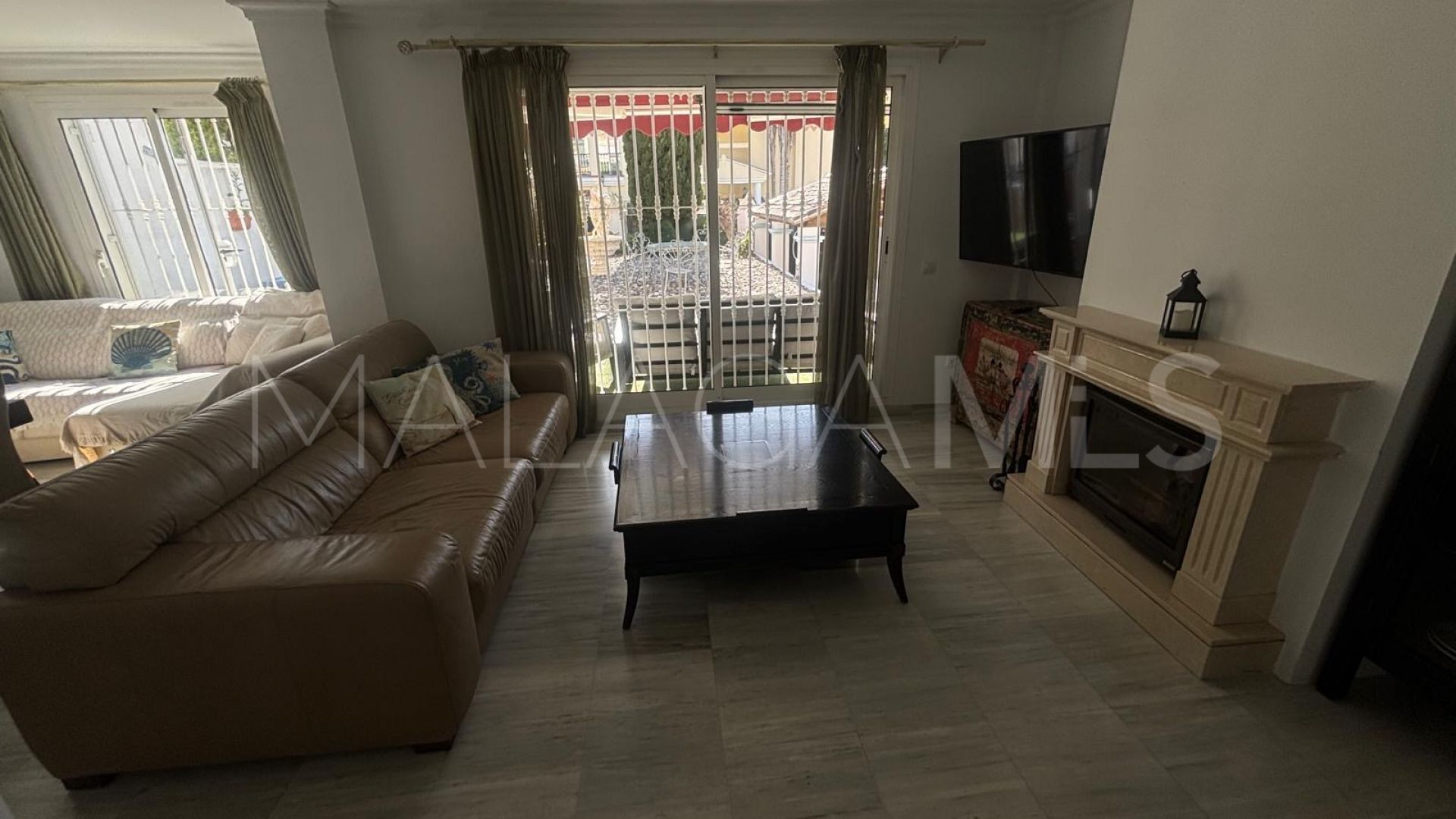 Parhus for sale in Alhaurin el Grande