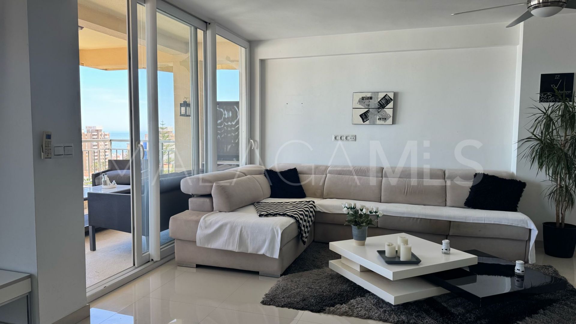 Appartement for sale in La Carihuela