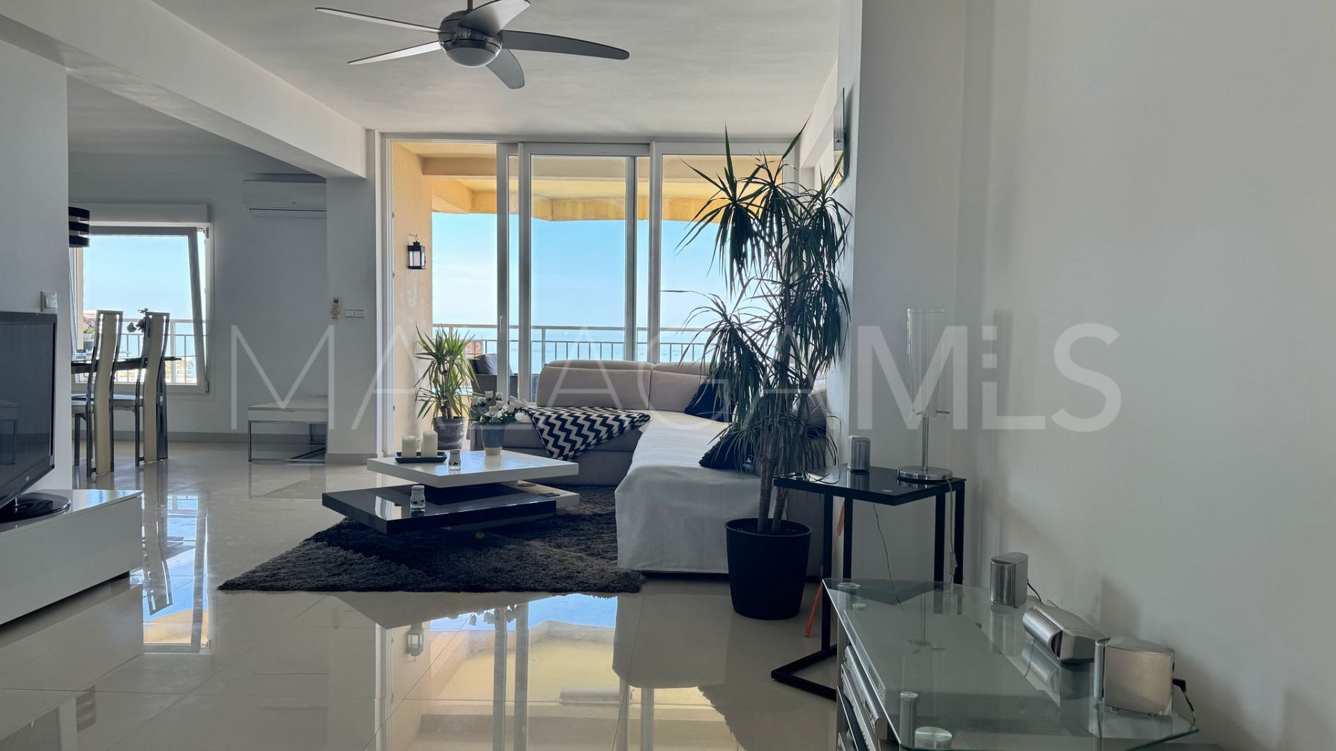 Appartement for sale in La Carihuela