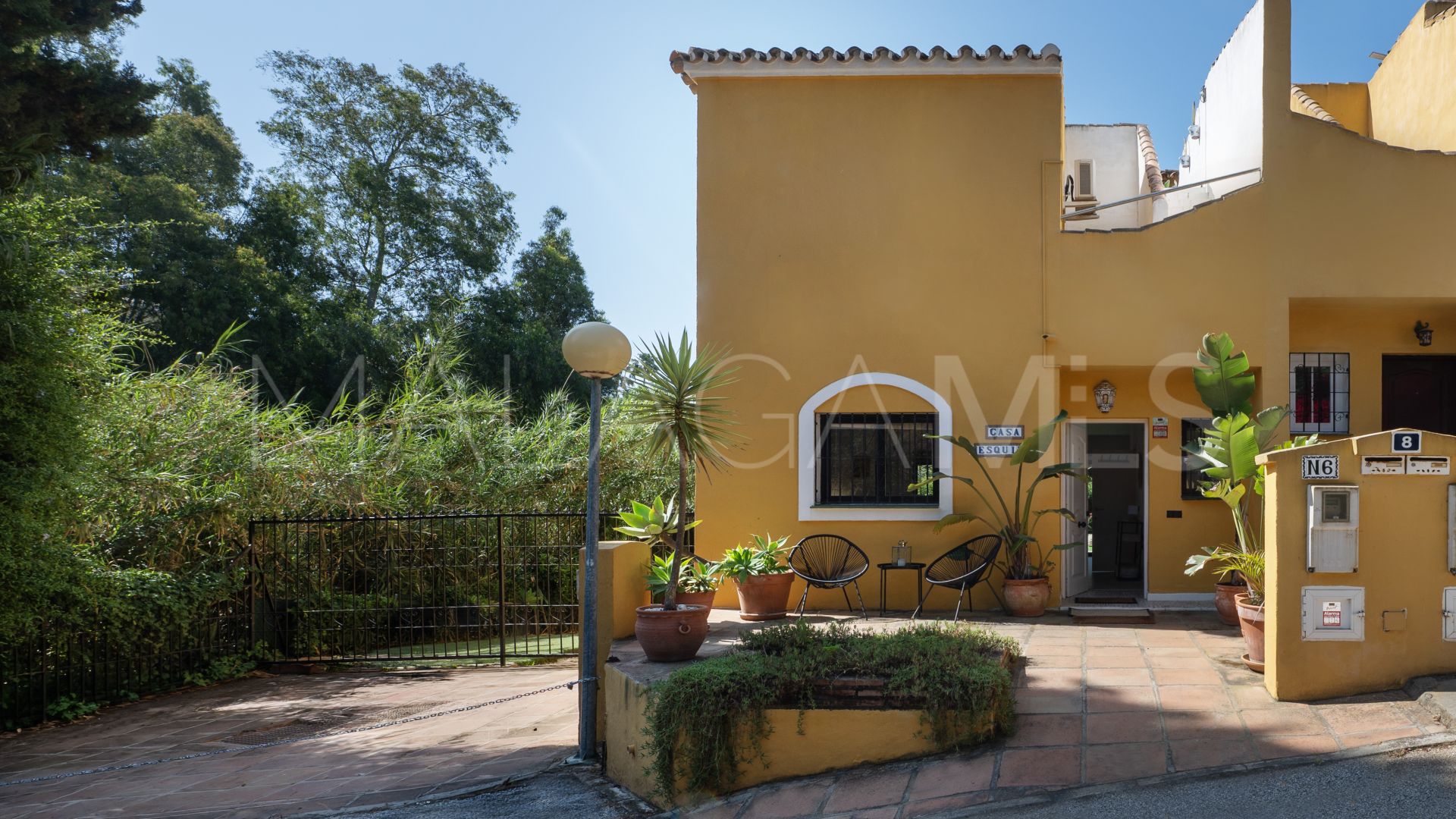 Doppelhaushälfte for sale in Sitio de Calahonda