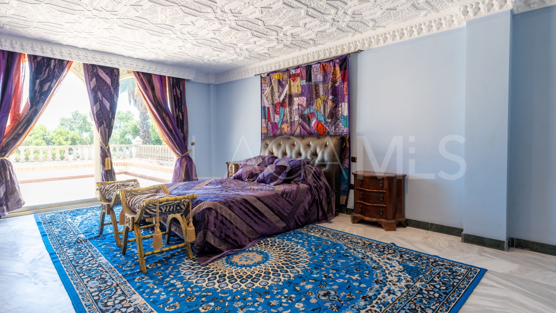 Villa for sale in Cala de Mijas