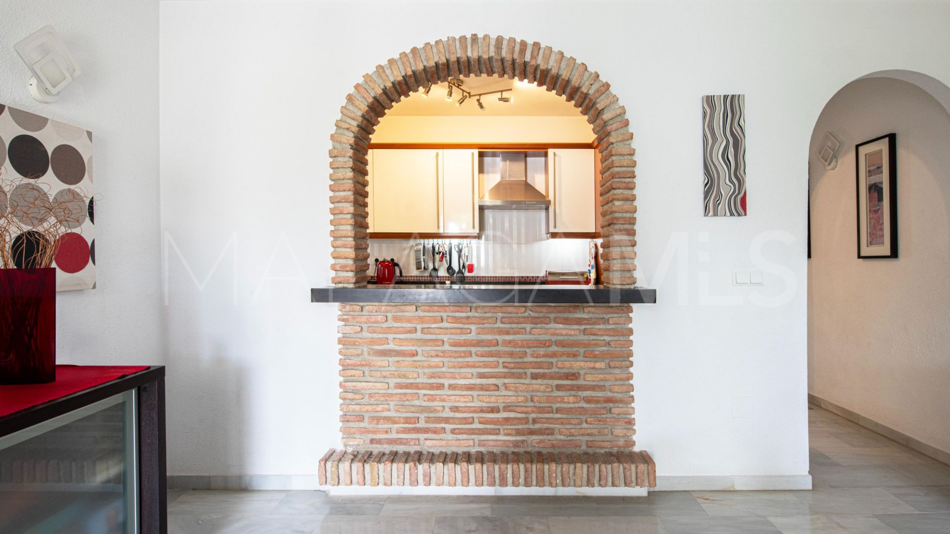 Buy apartamento planta baja in Sitio de Calahonda