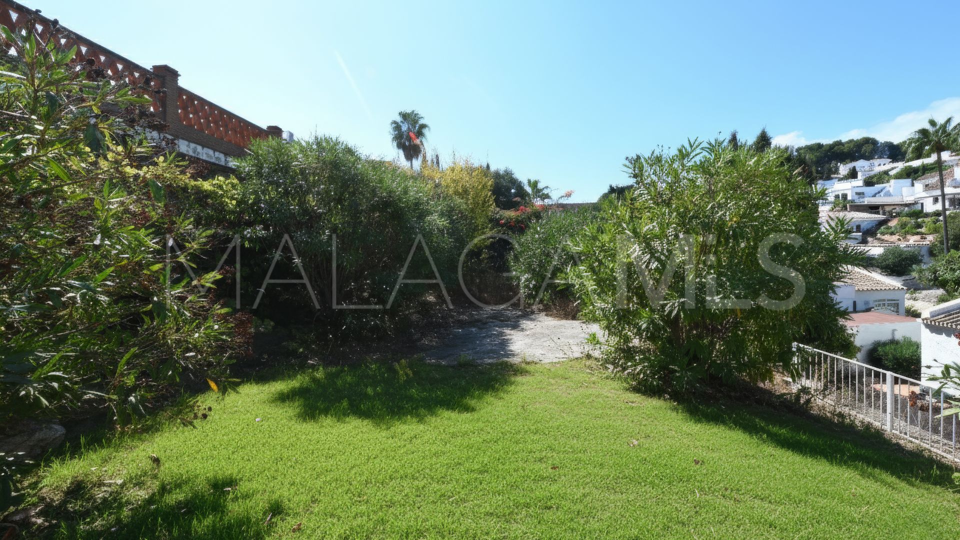 Villa for sale in Cerros del Aguila