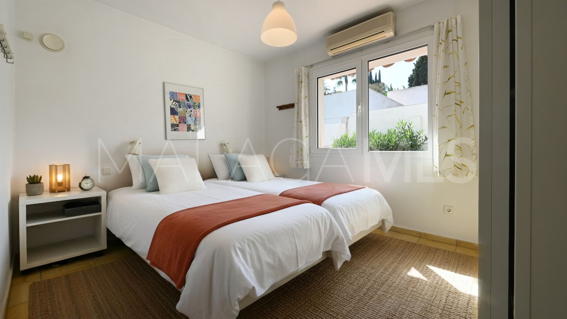 Villa for sale in Cerros del Aguila