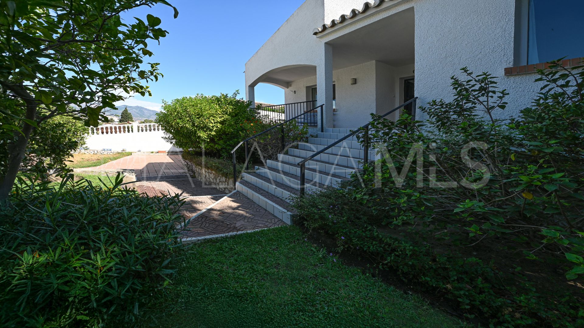 Villa for sale in Cerros del Aguila